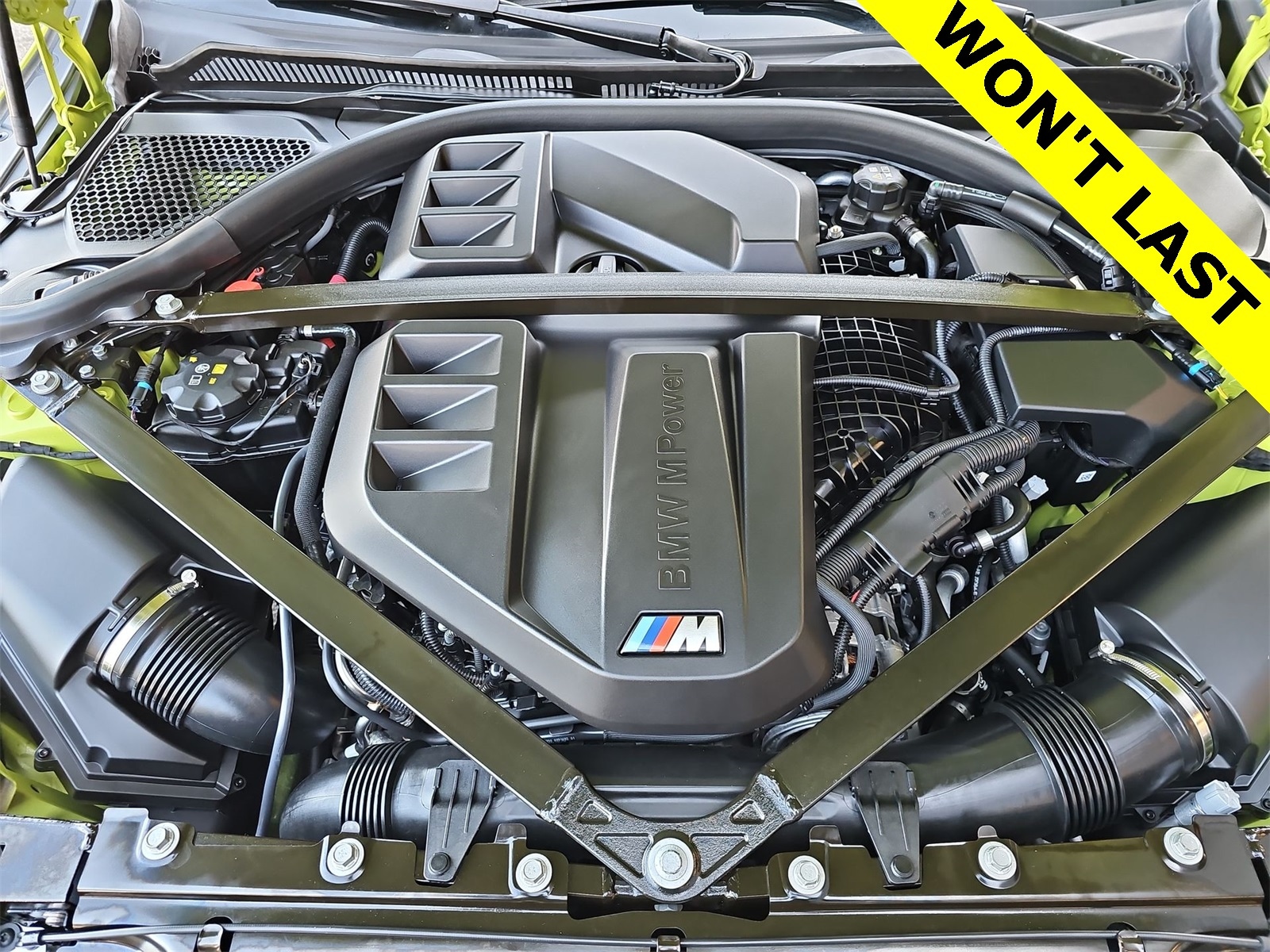 Thumbnail: 2025 BMW M2 - 13