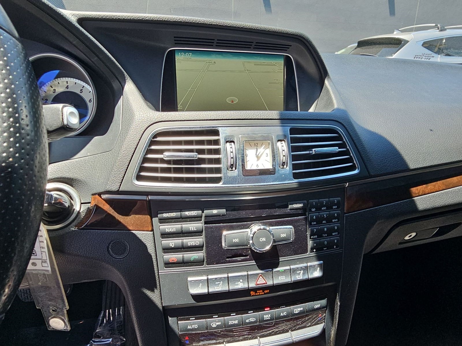 Thumbnail: 2014 Mercedes-Benz E-Class - 20