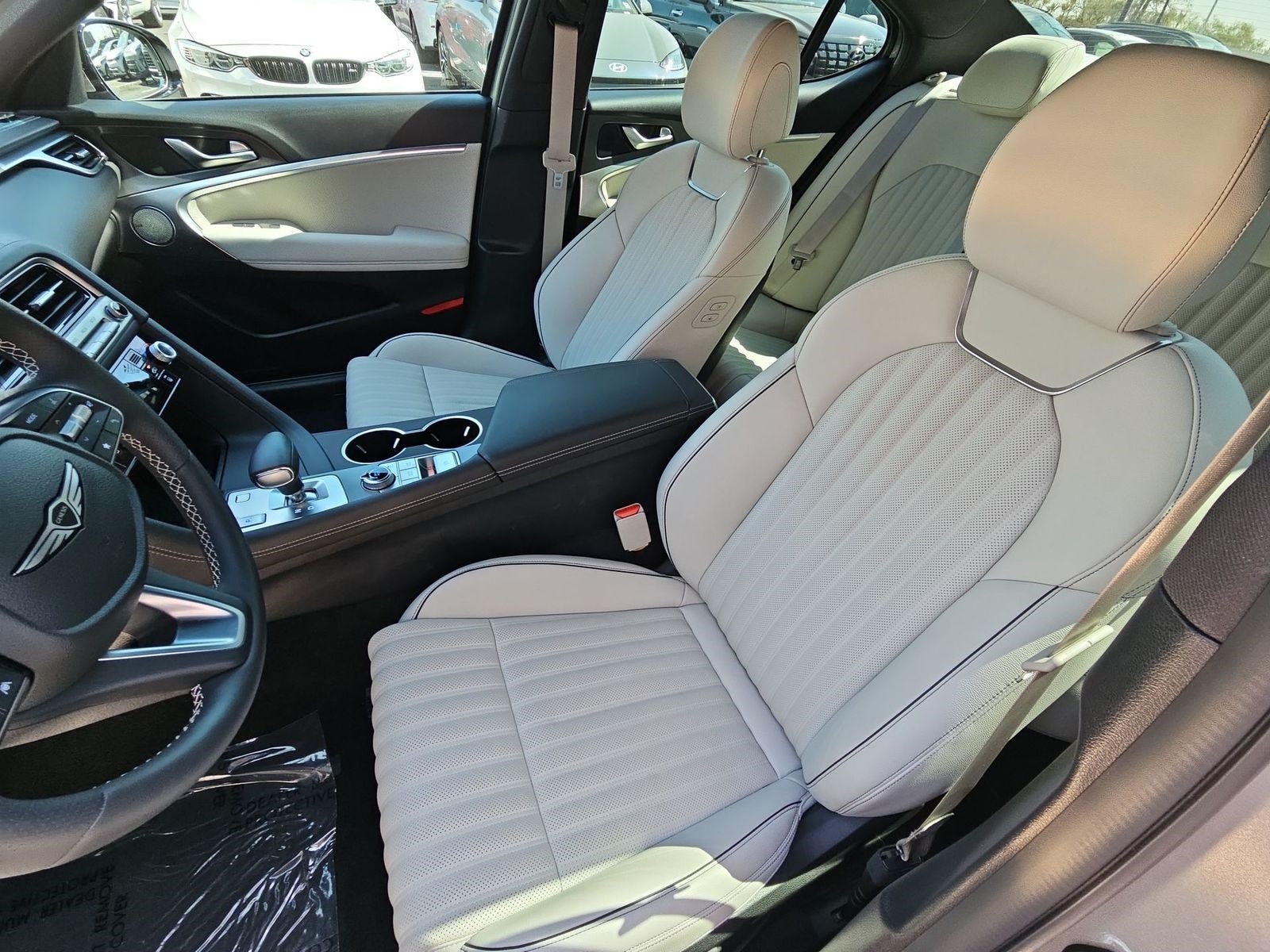Thumbnail: 2025 Genesis G70 - 16