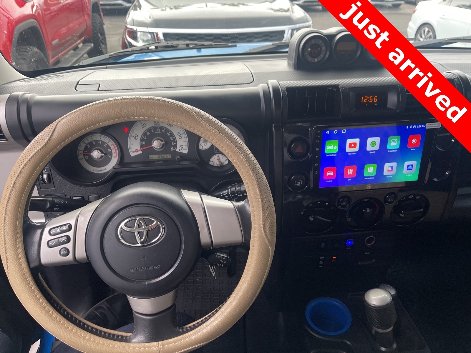 Thumbnail: 2007 Toyota FJ Cruiser - 6