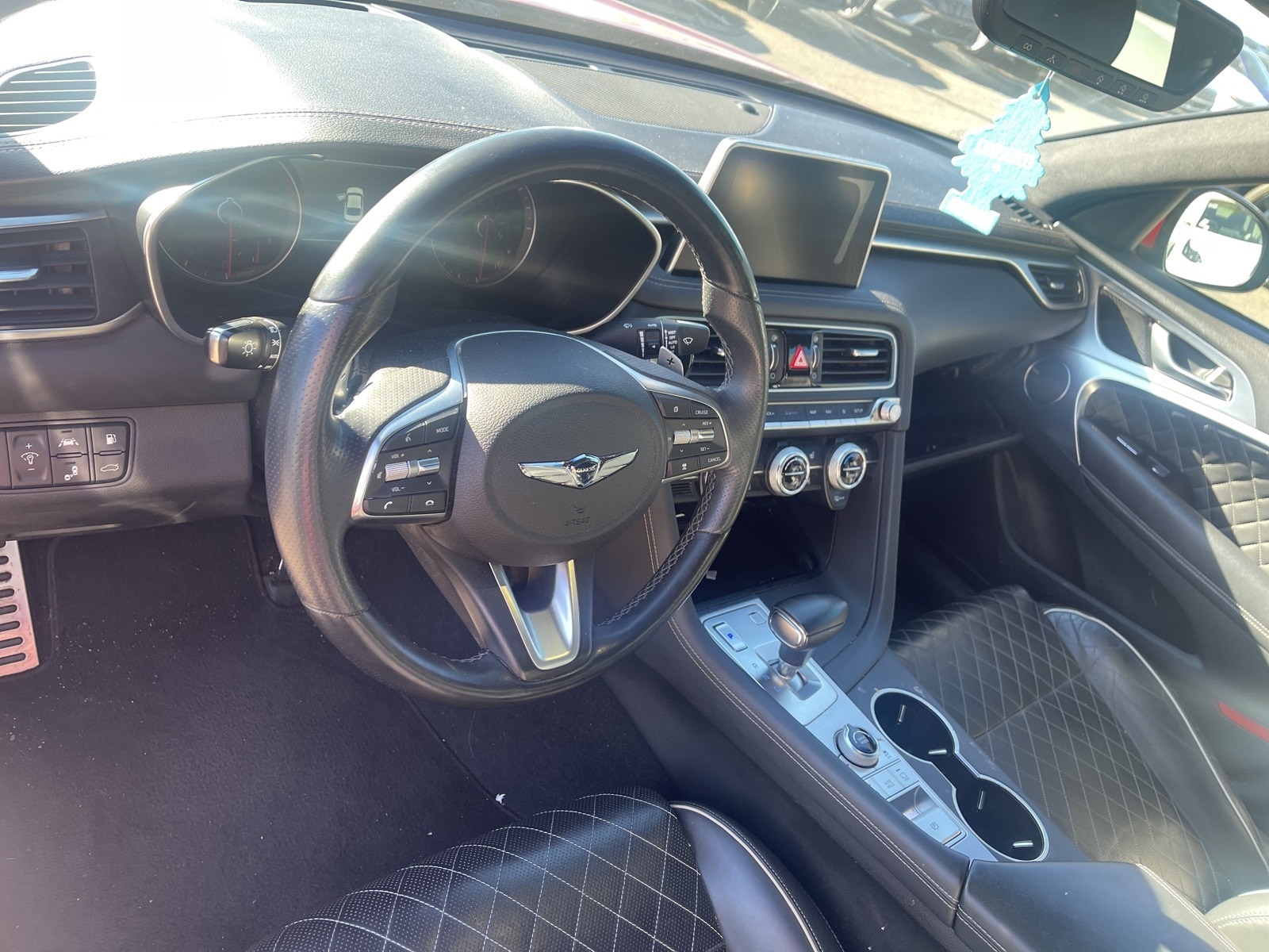 Thumbnail: 2020 Genesis G70 - 6