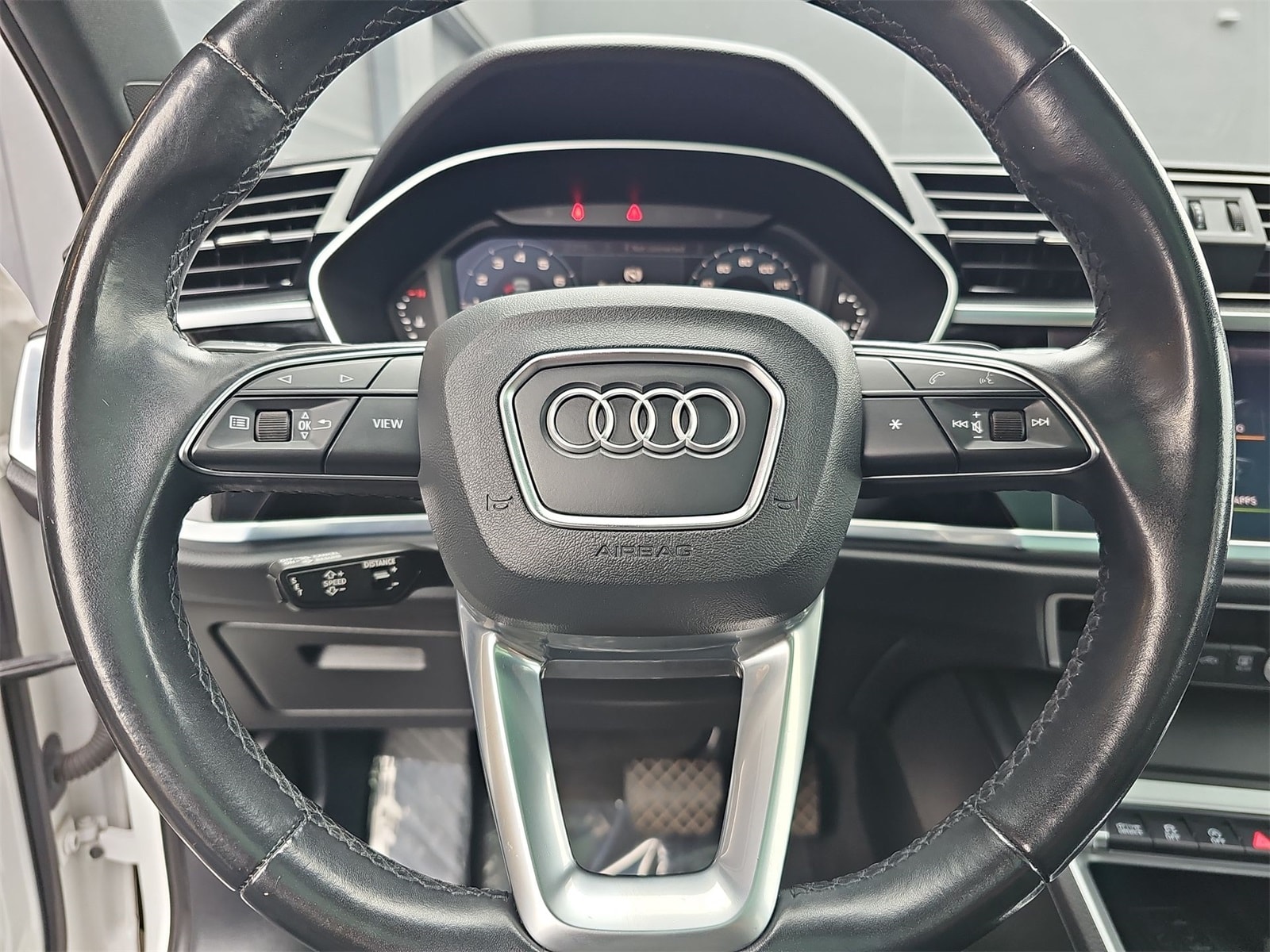 Thumbnail: 2021 Audi Q3 - 19