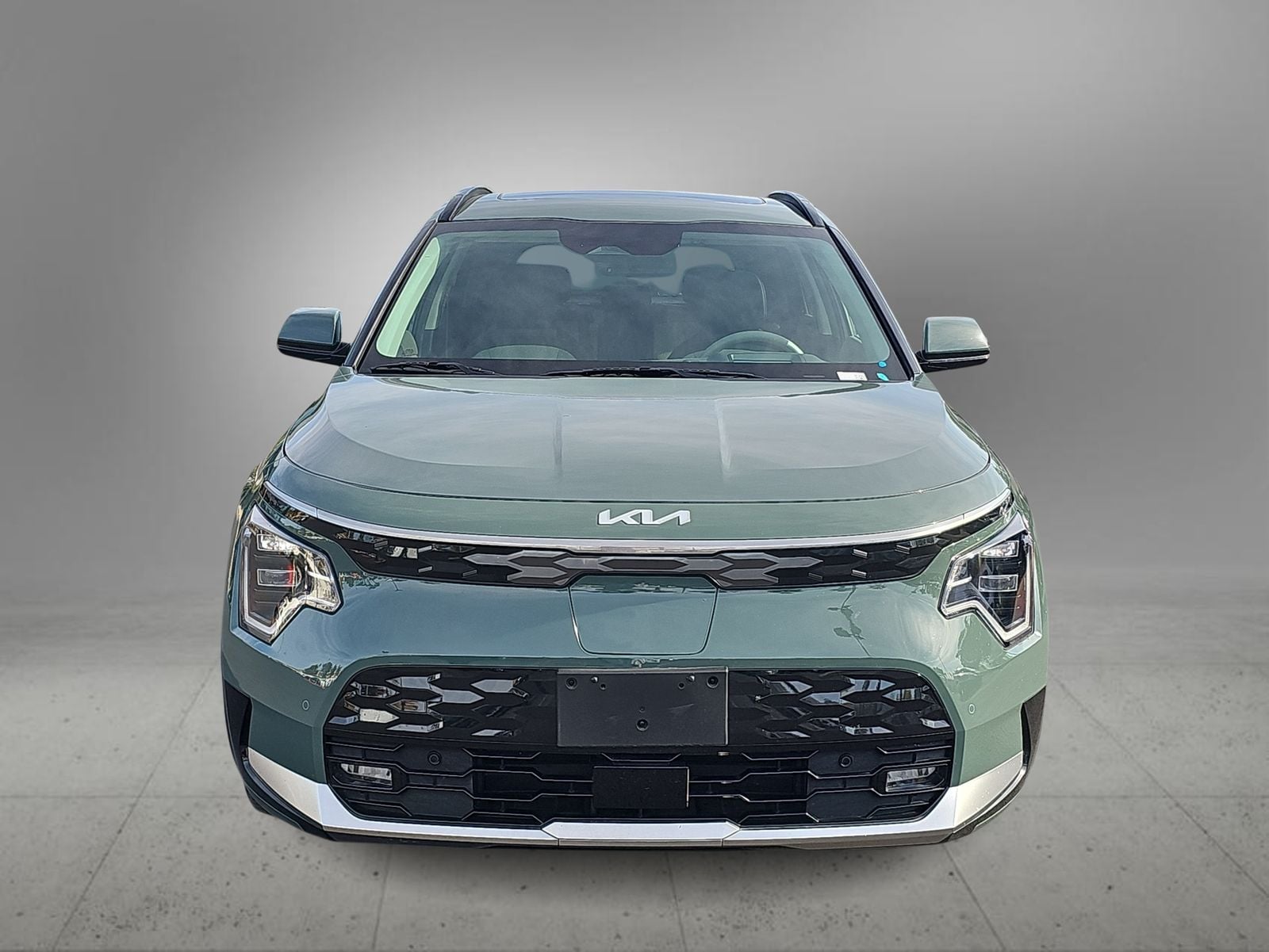 Thumbnail: 2023 Kia Niro - 3