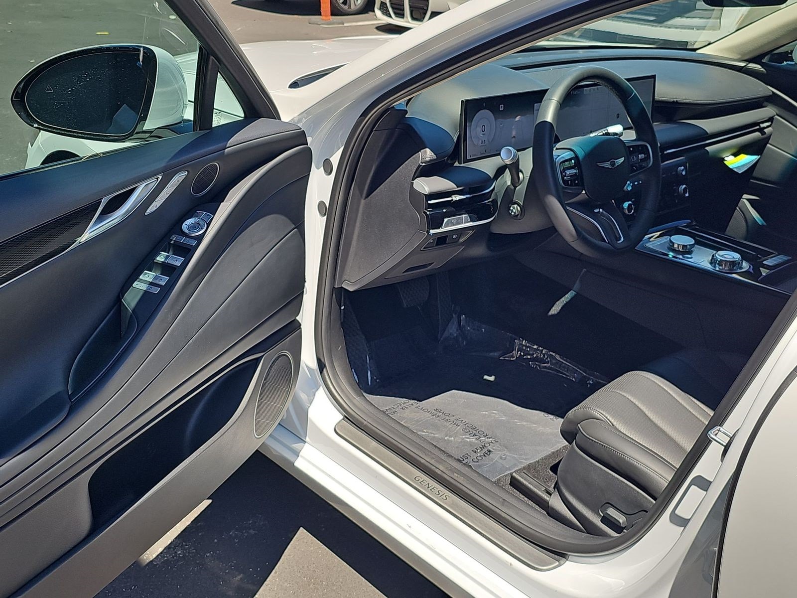 Thumbnail: 2025 Genesis G80 - 11