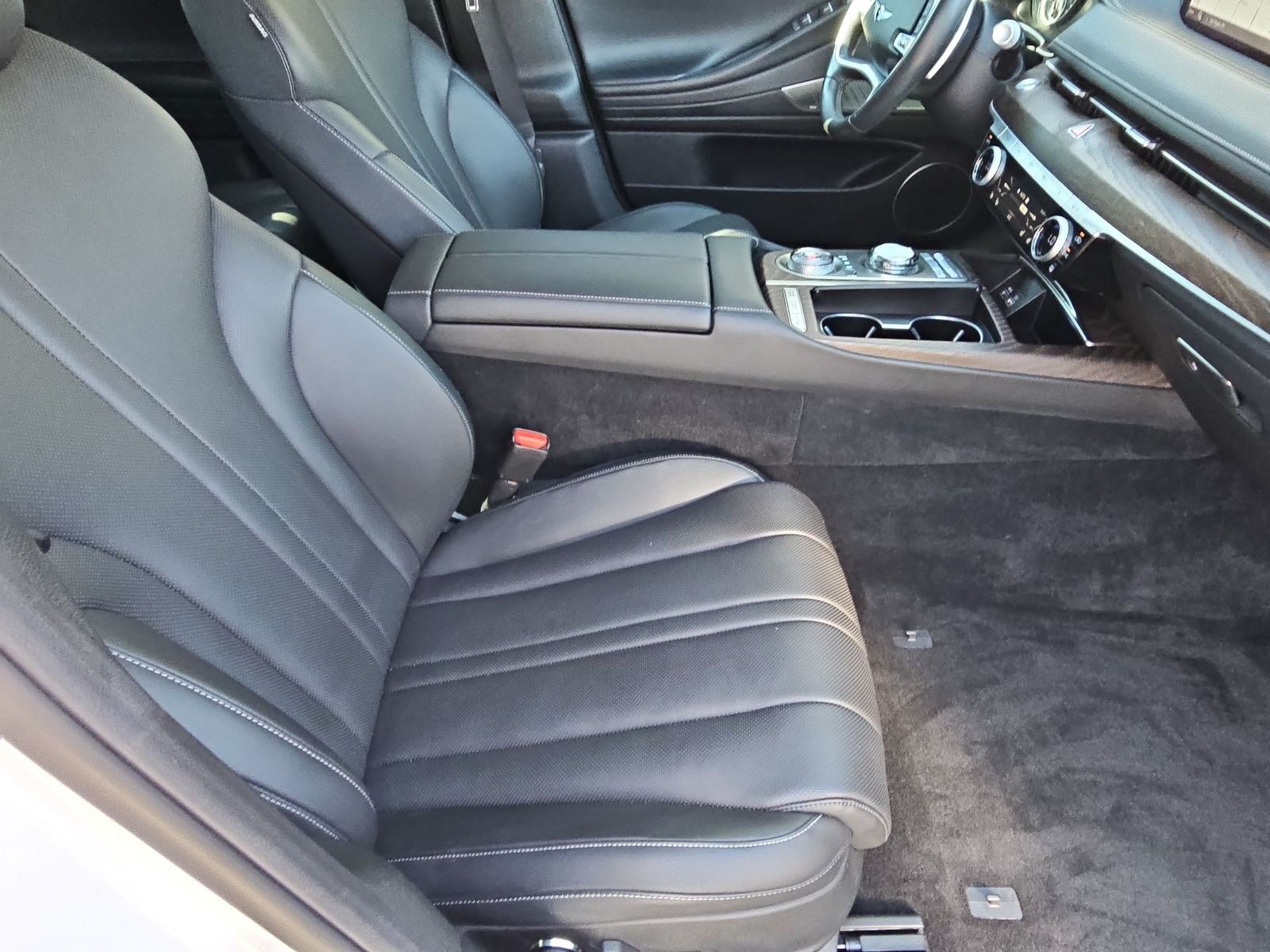 Thumbnail: 2023 Genesis G80 - 19