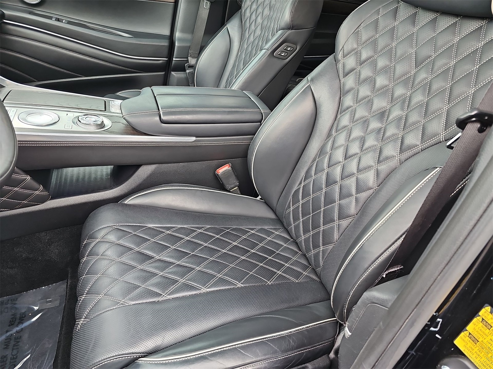 Thumbnail: 2021 Genesis GV80 - 15