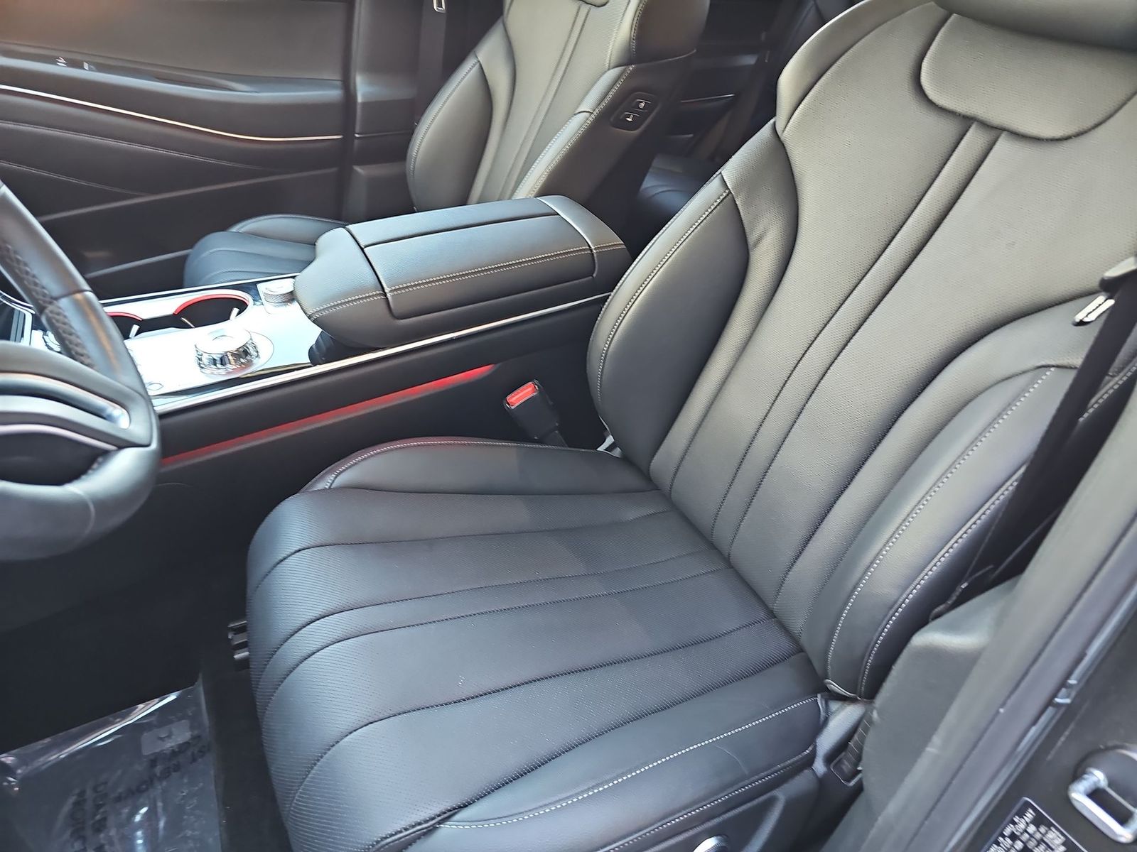 Thumbnail: 2025 Genesis GV80 - 15