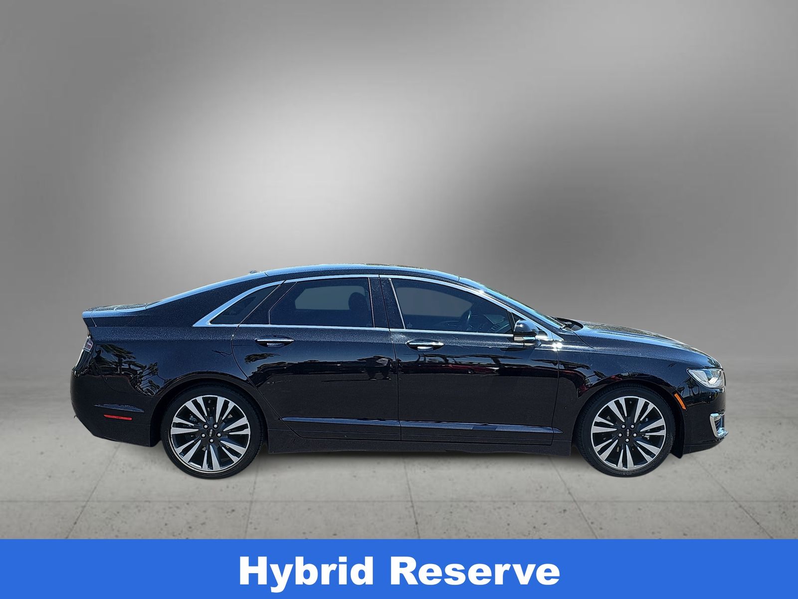 Thumbnail: 2018 Lincoln MKZ - 9