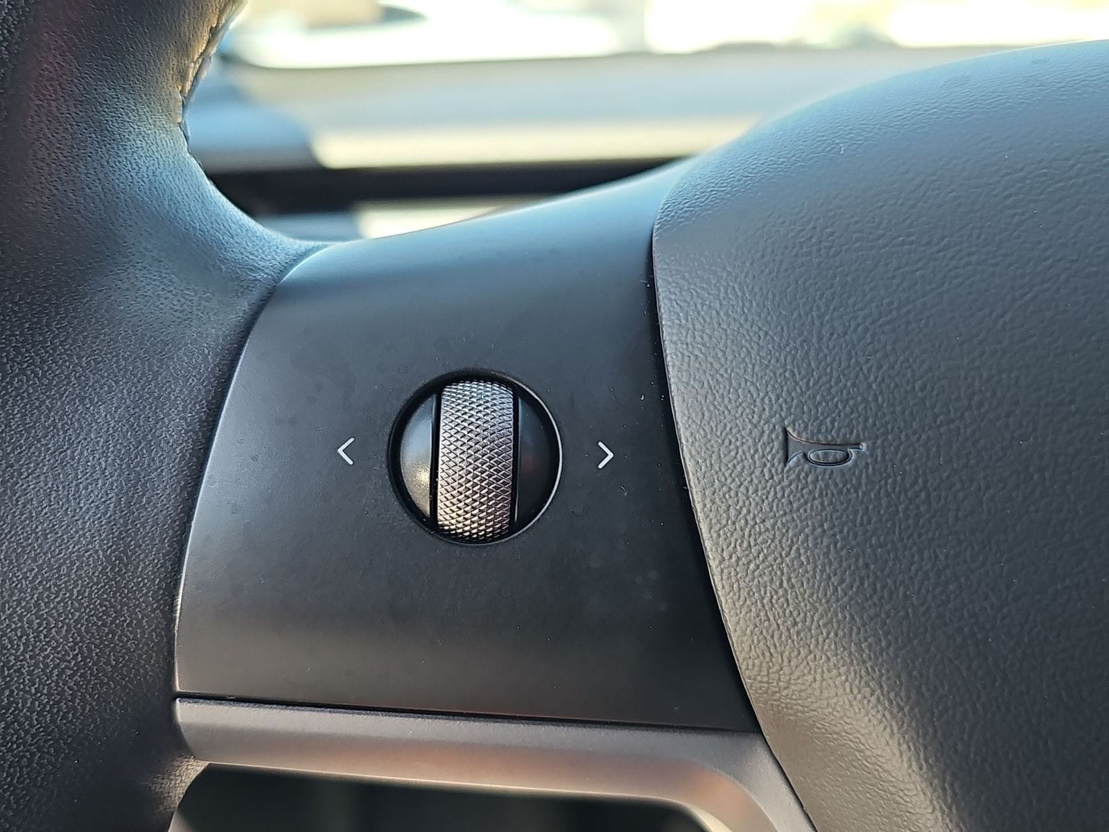 Thumbnail: 2021 Tesla Model 3 - 29