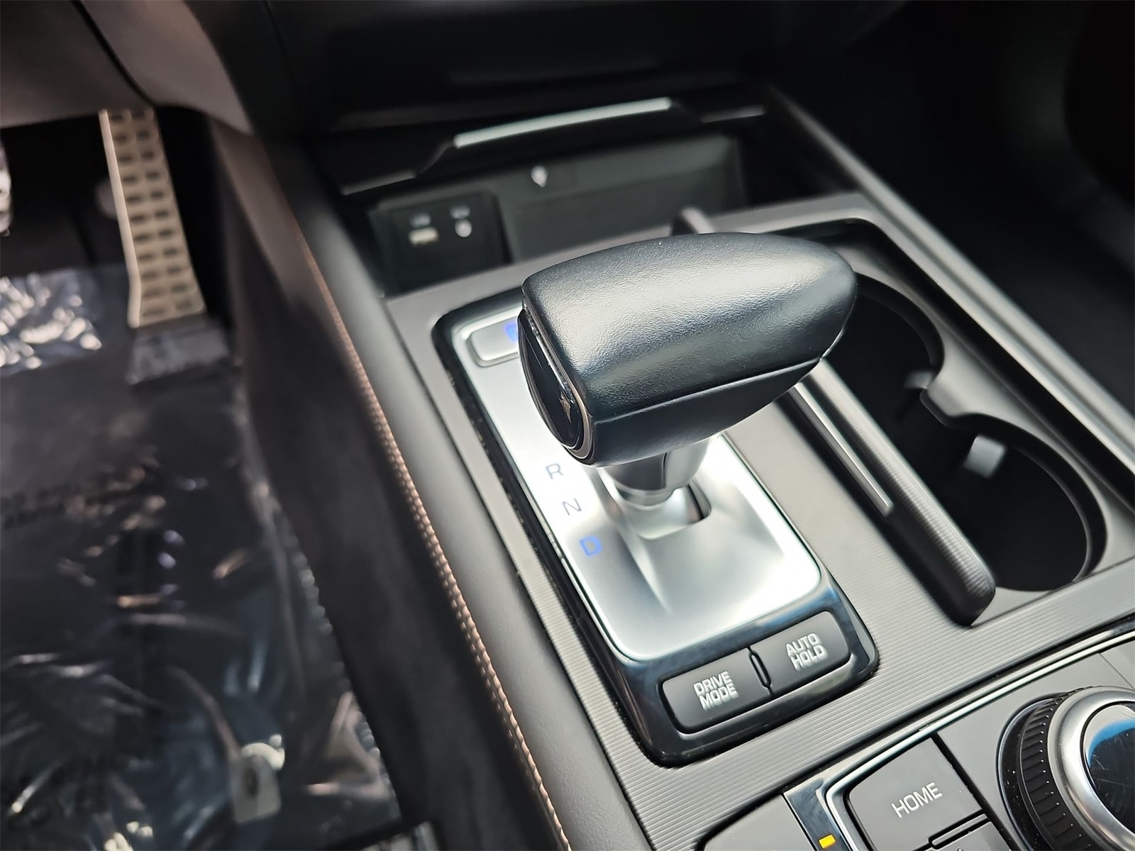 Thumbnail: 2019 Genesis G80 - 21