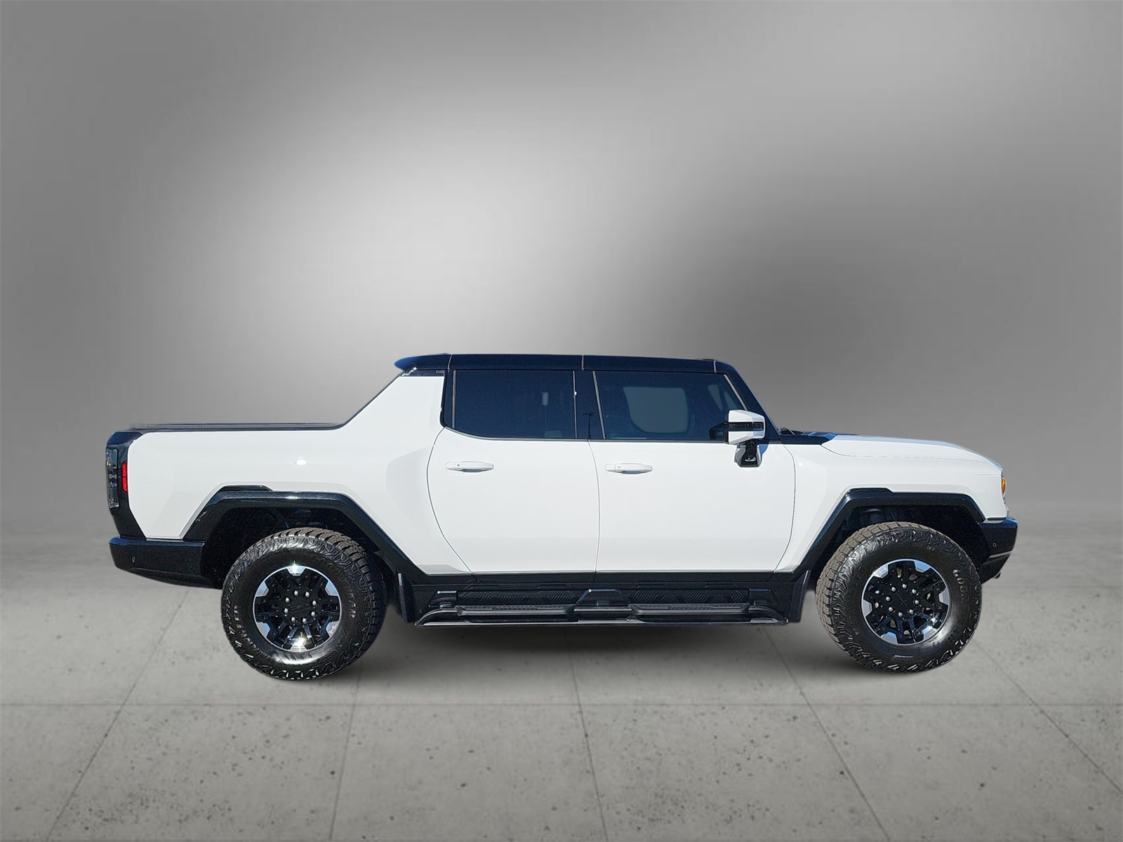 Thumbnail: 2023 GMC Hummer EV - 9