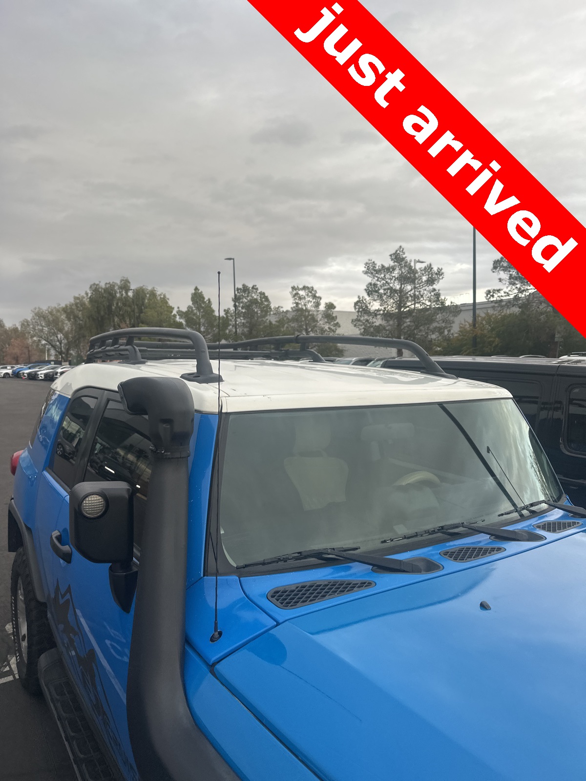 Thumbnail: 2007 Toyota FJ Cruiser - 7