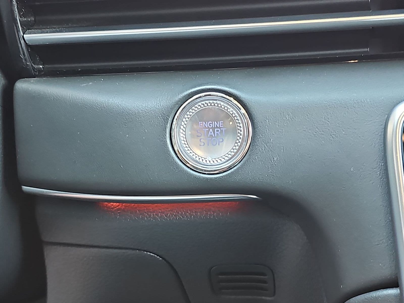 Thumbnail: 2025 Genesis GV80 - 24