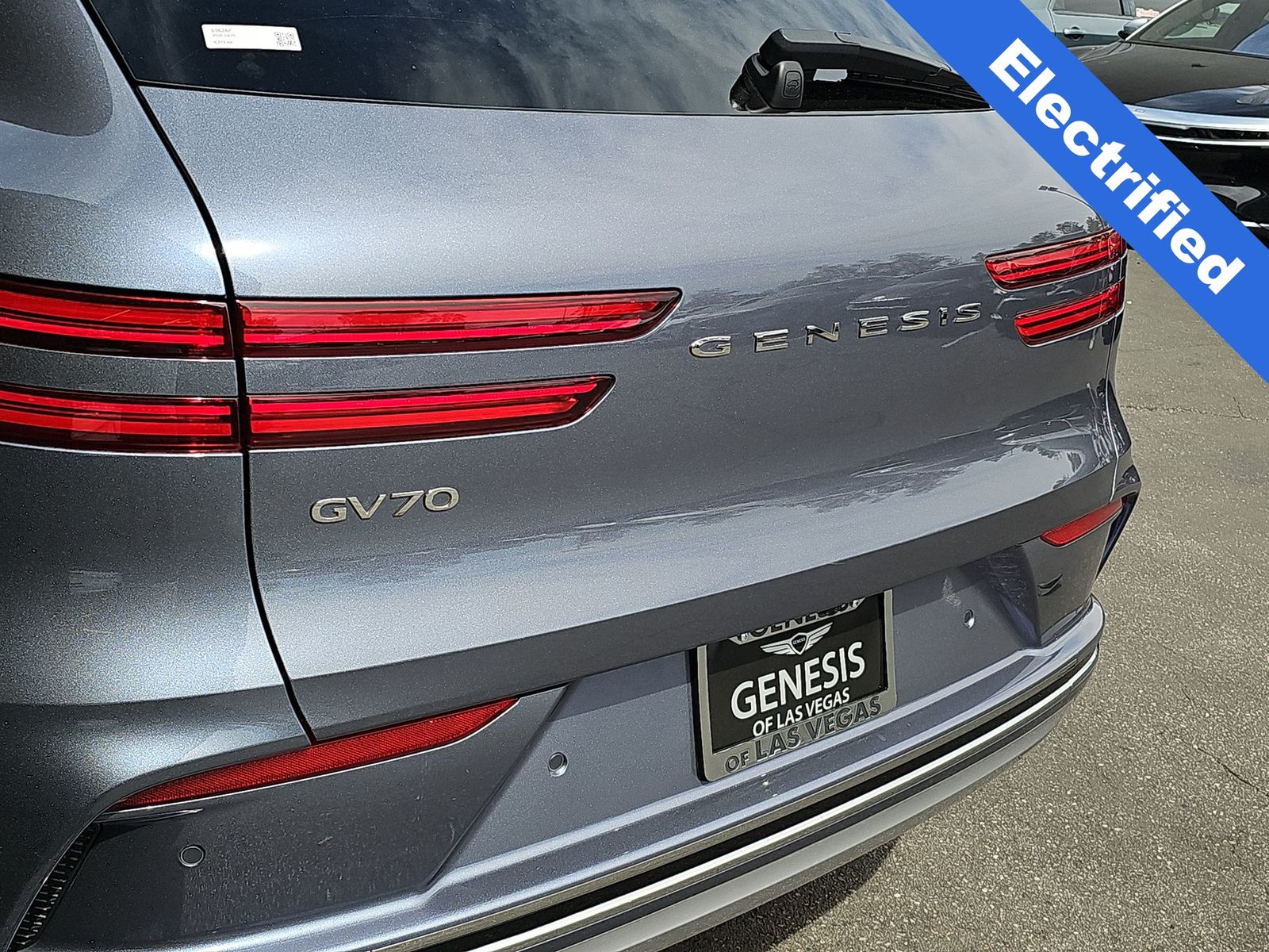 Thumbnail: 2026 Genesis GV70 - 11