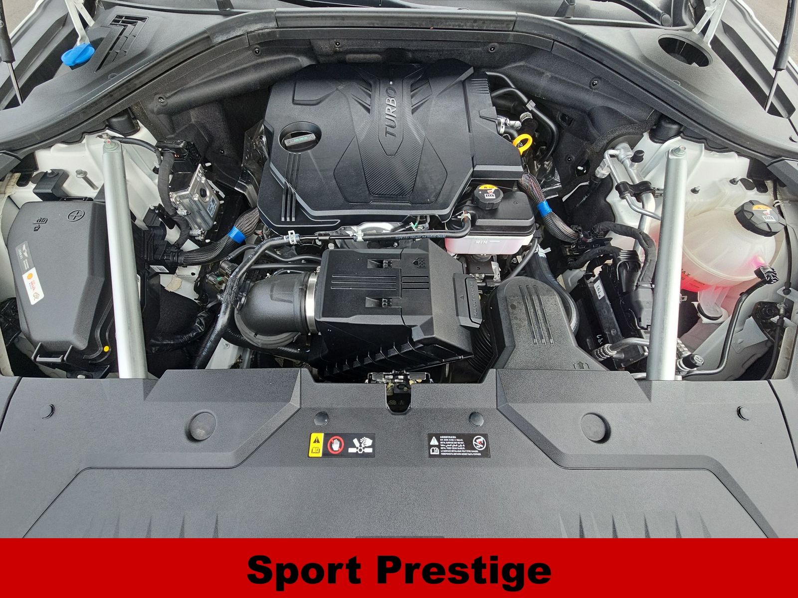 Thumbnail: 2023 Genesis GV70 - 13