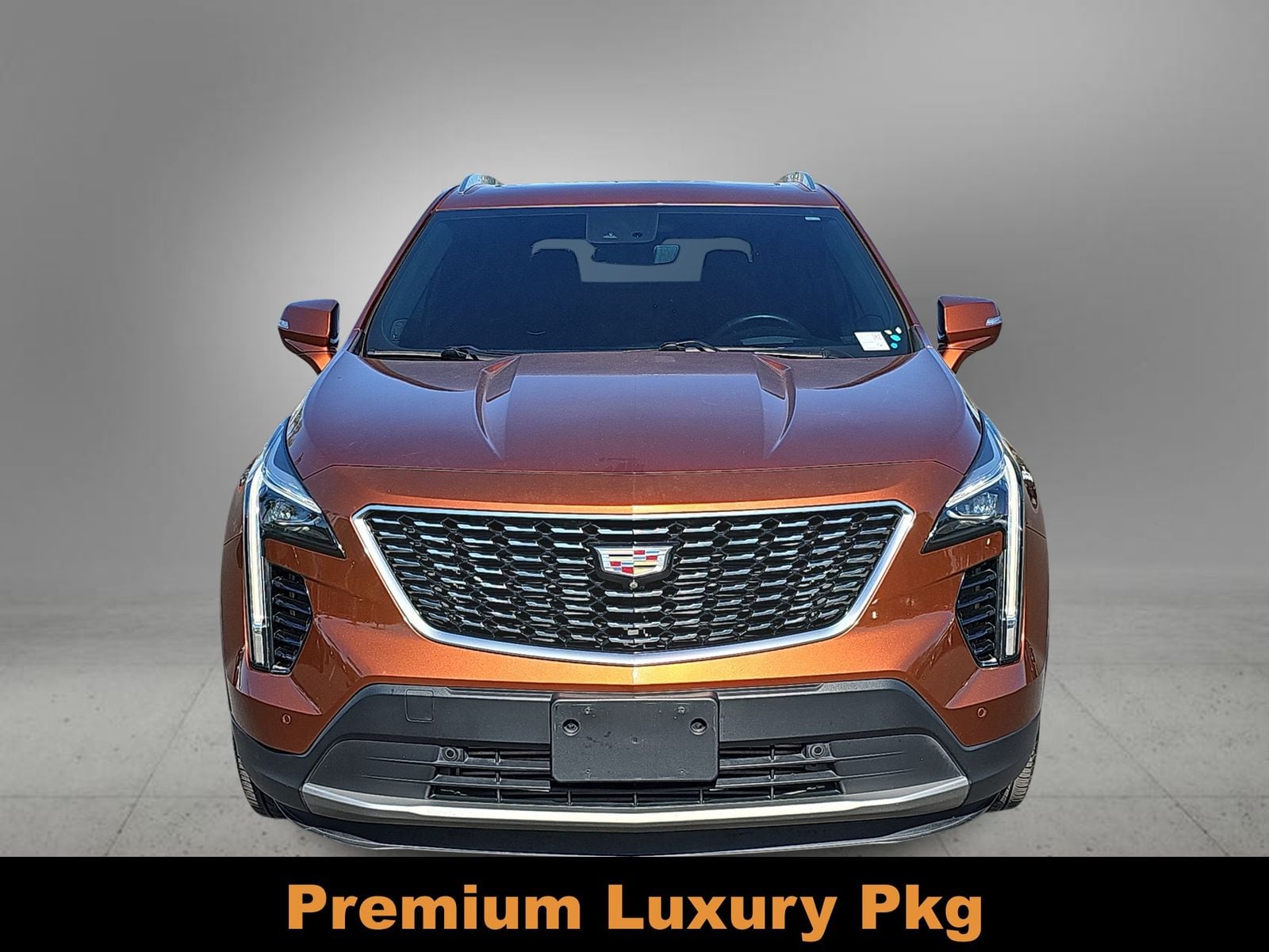 Thumbnail: 2019 Cadillac XT4 - 3