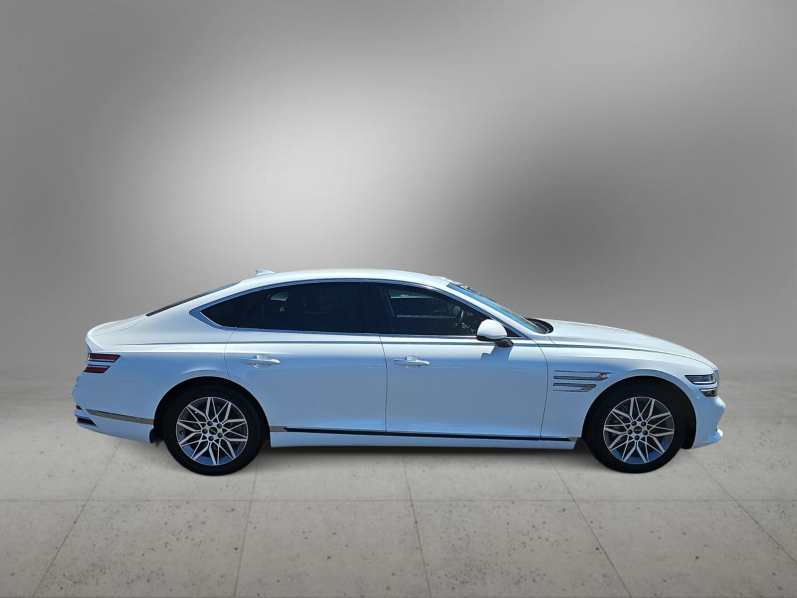 Thumbnail: 2025 Genesis G80 - 10