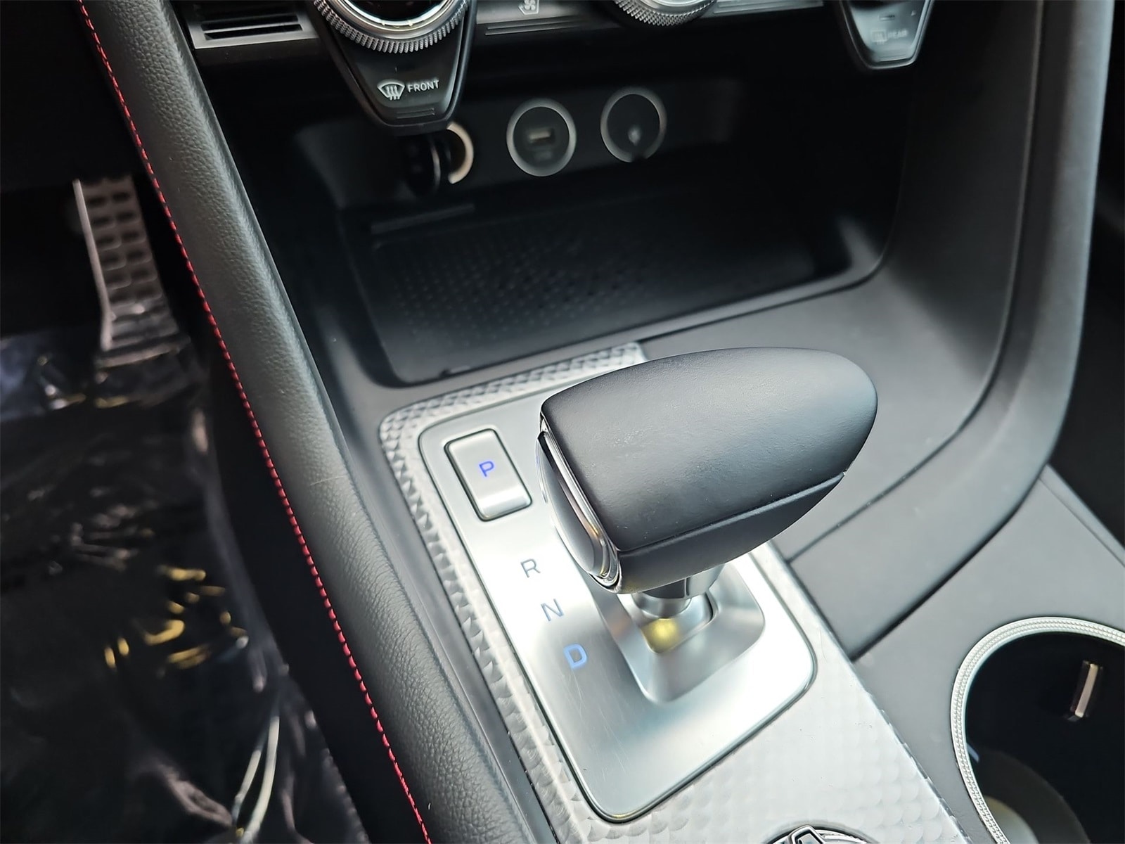 Thumbnail: 2023 Genesis G70 - 21