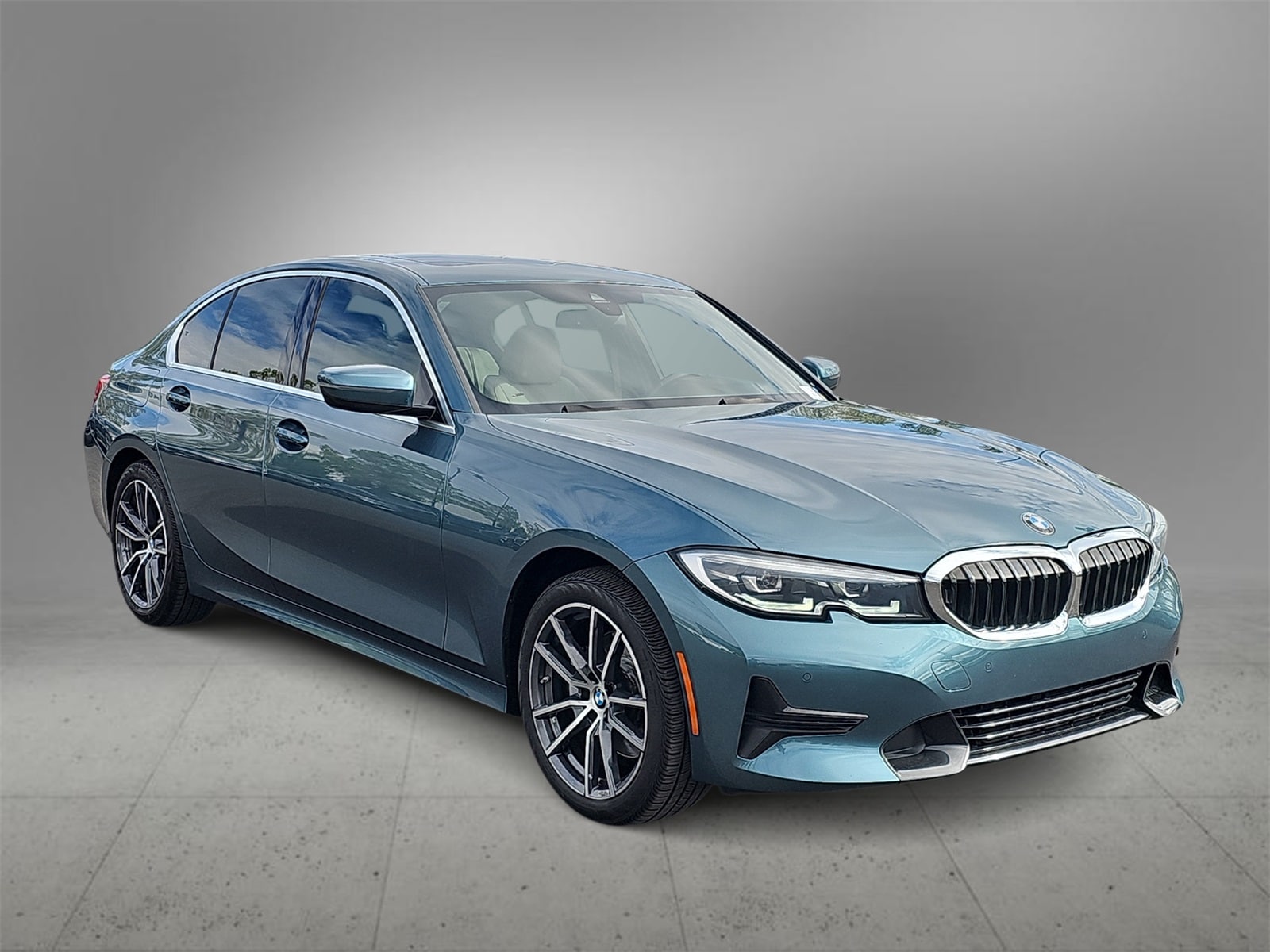 Thumbnail: 2021 BMW 3 Series - 2