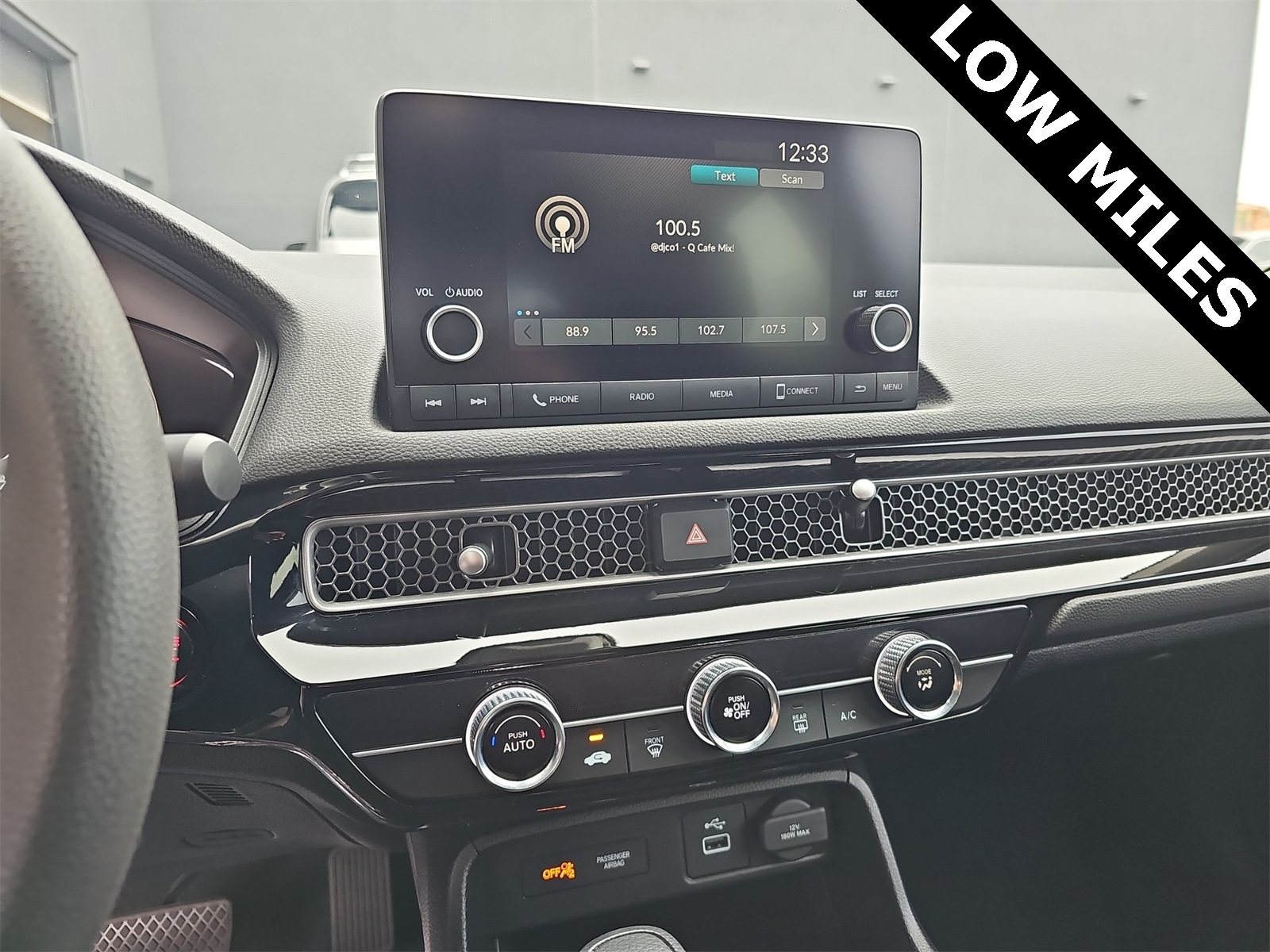 Thumbnail: 2024 Honda Civic - 20