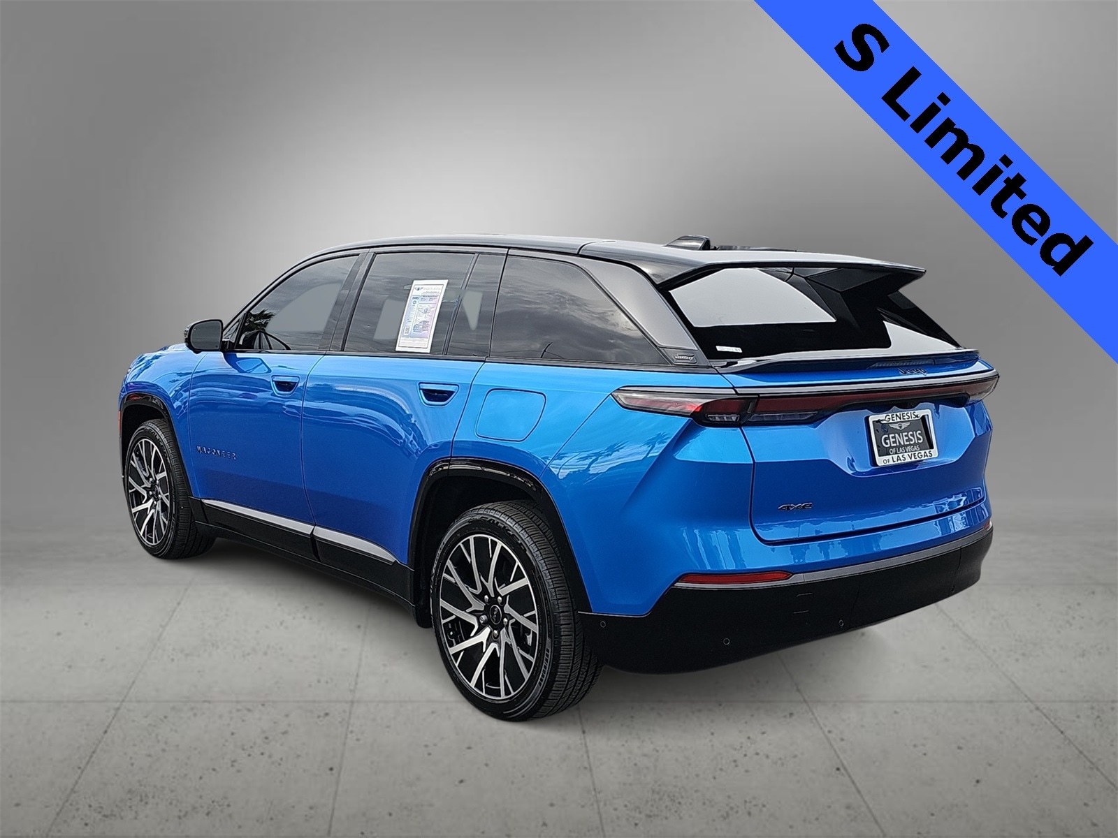 Thumbnail: 2025 Jeep Wagoneer S - 6