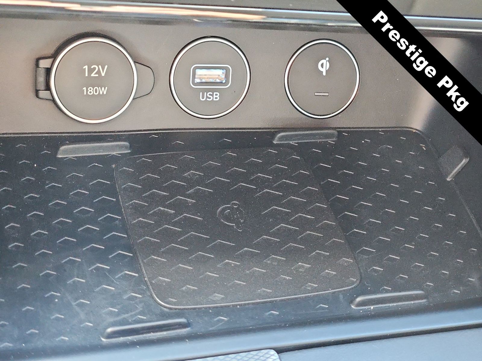 Thumbnail: 2026 Genesis G70 - 29