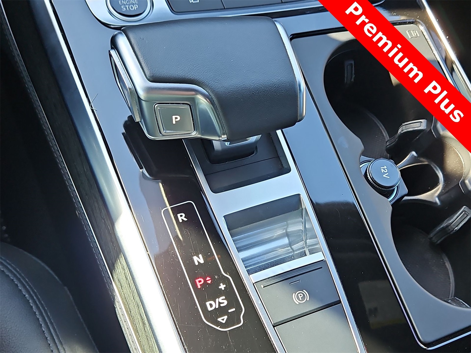 Thumbnail: 2021 Audi Q7 - 21