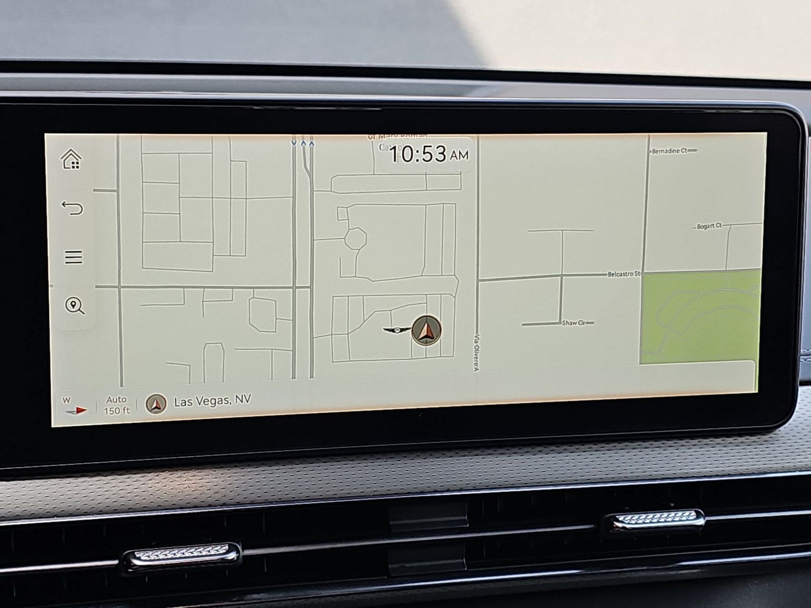 Thumbnail: 2025 Genesis GV60 - 27