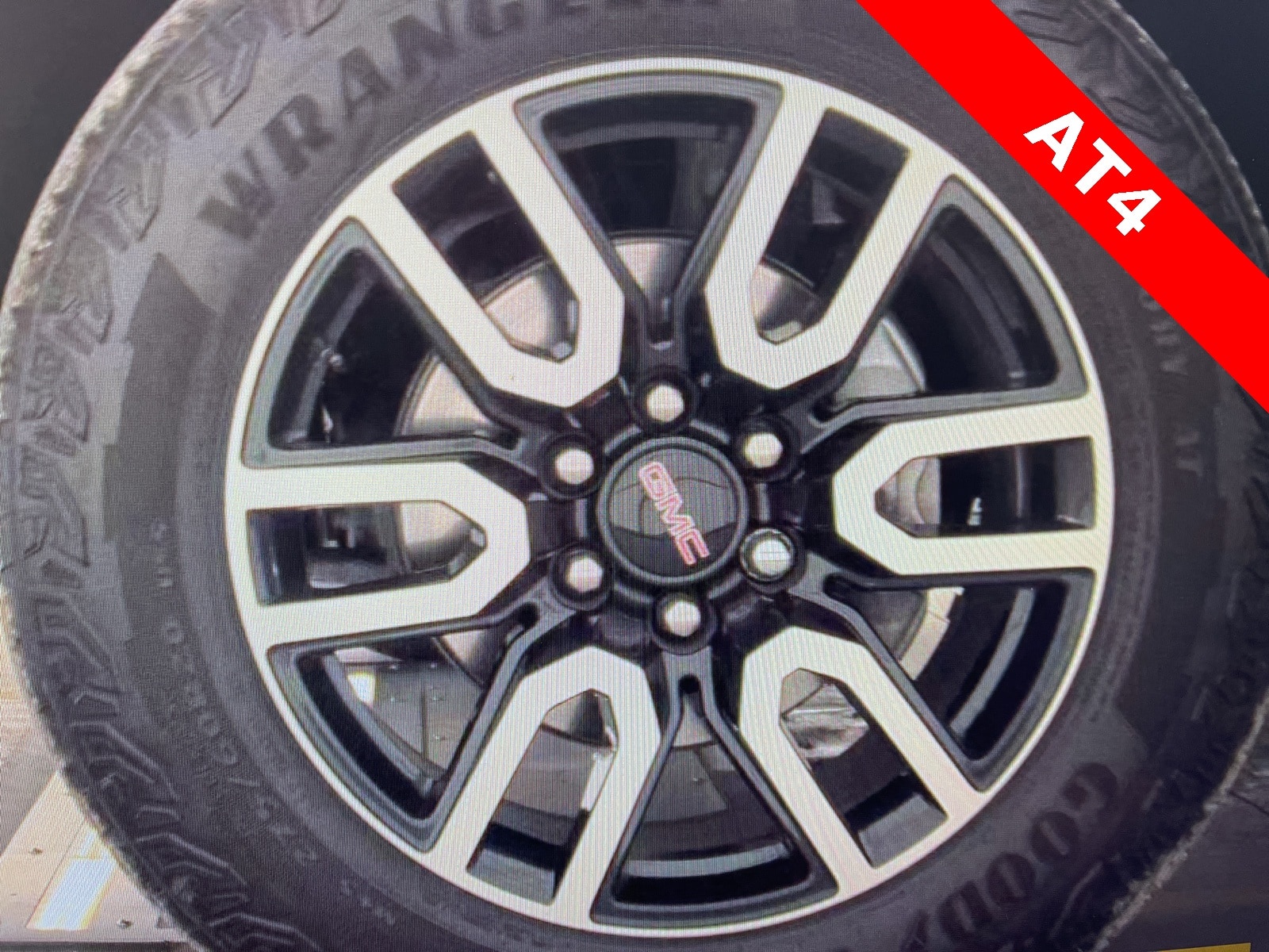 Thumbnail: 2024 GMC Yukon - 7