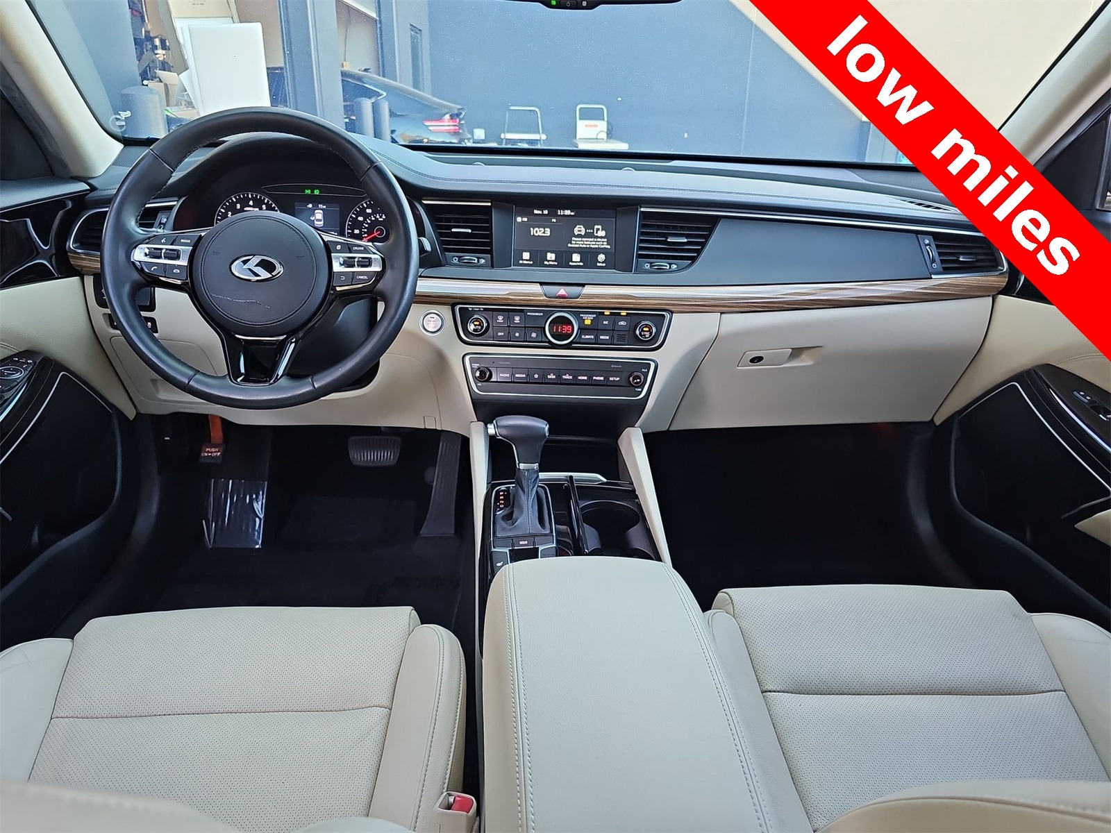 Thumbnail: 2019 Kia Cadenza - 14