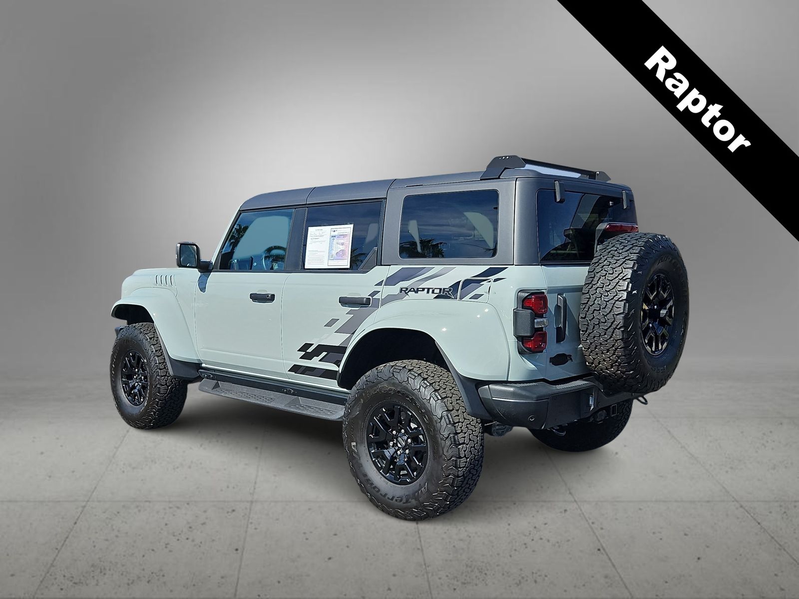 Thumbnail: 2024 Ford Bronco - 6