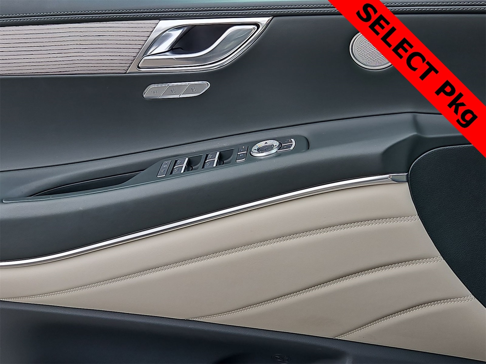 Thumbnail: 2025 Genesis GV80 - 29