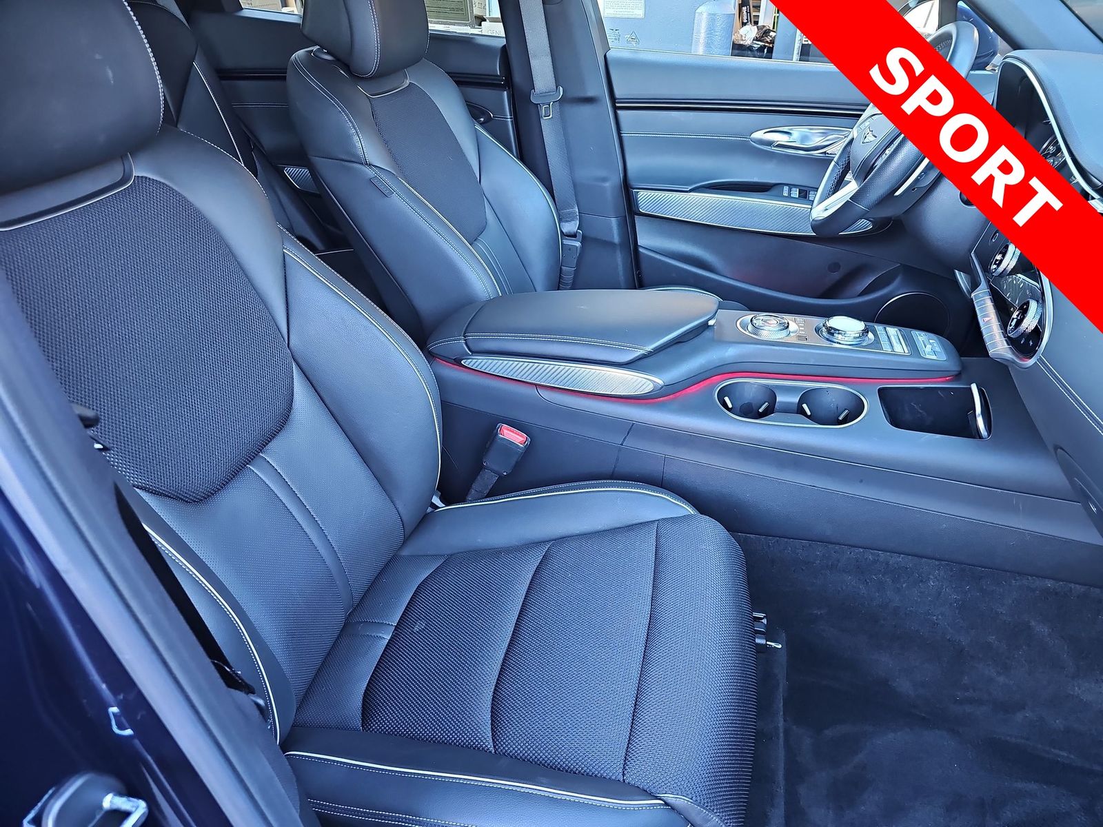 Thumbnail: 2025 Genesis GV70 - 18