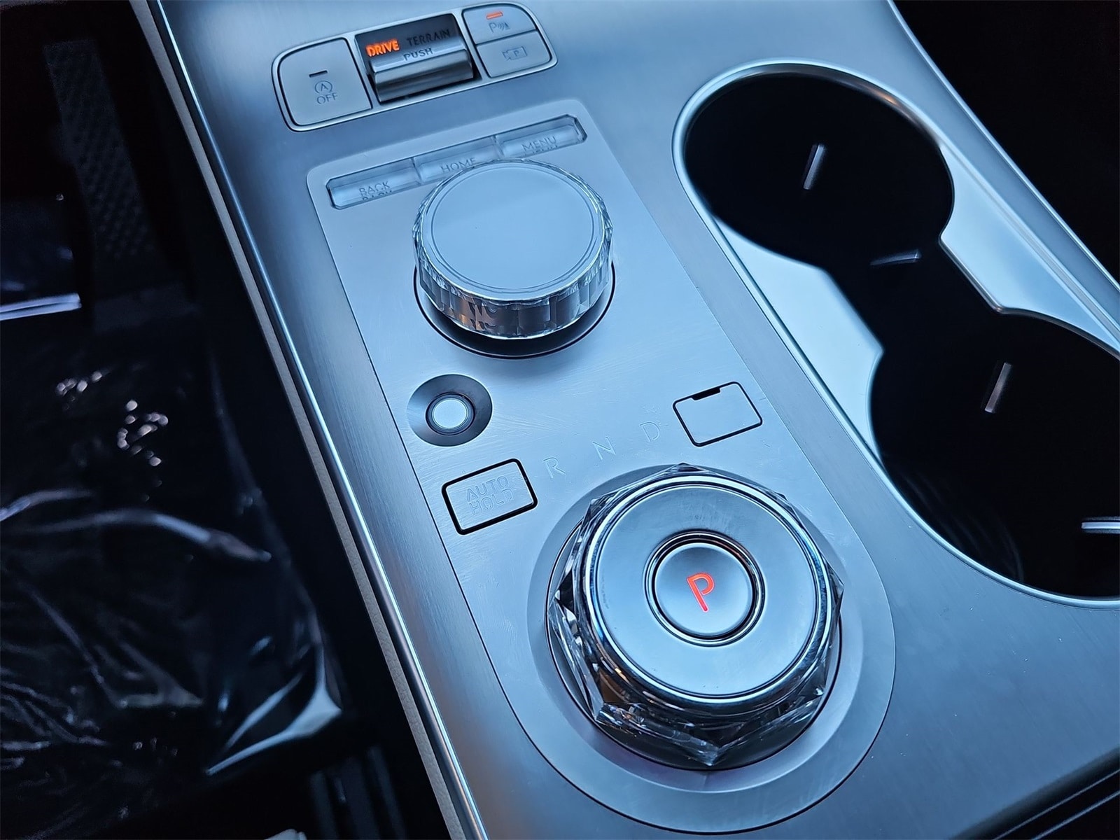 Thumbnail: 2026 Genesis GV70 - 21