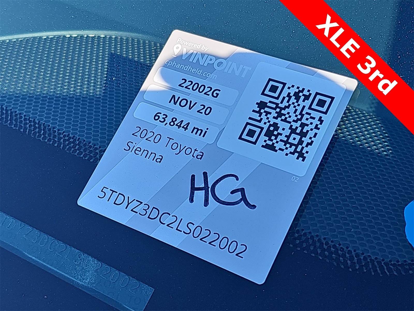 Thumbnail: 2020 Toyota Sienna - 25