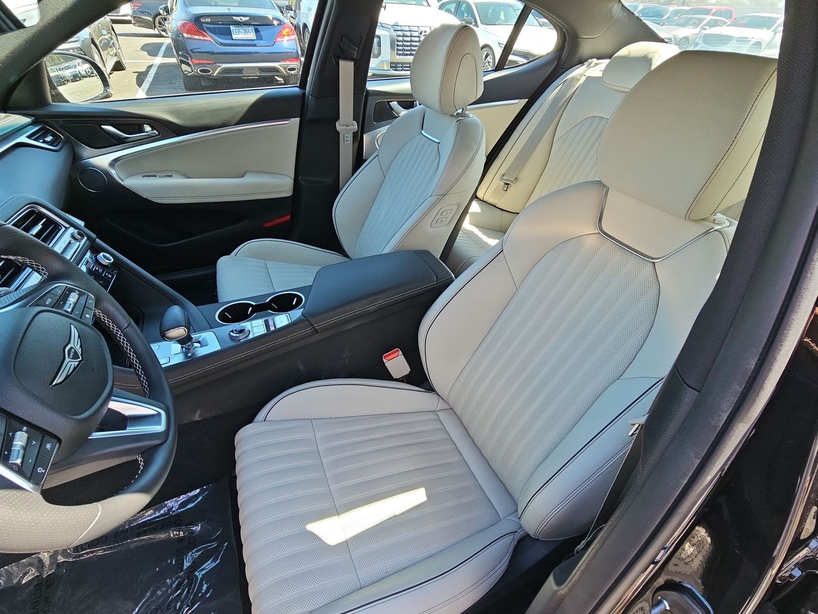 Thumbnail: 2025 Genesis G70 - 16