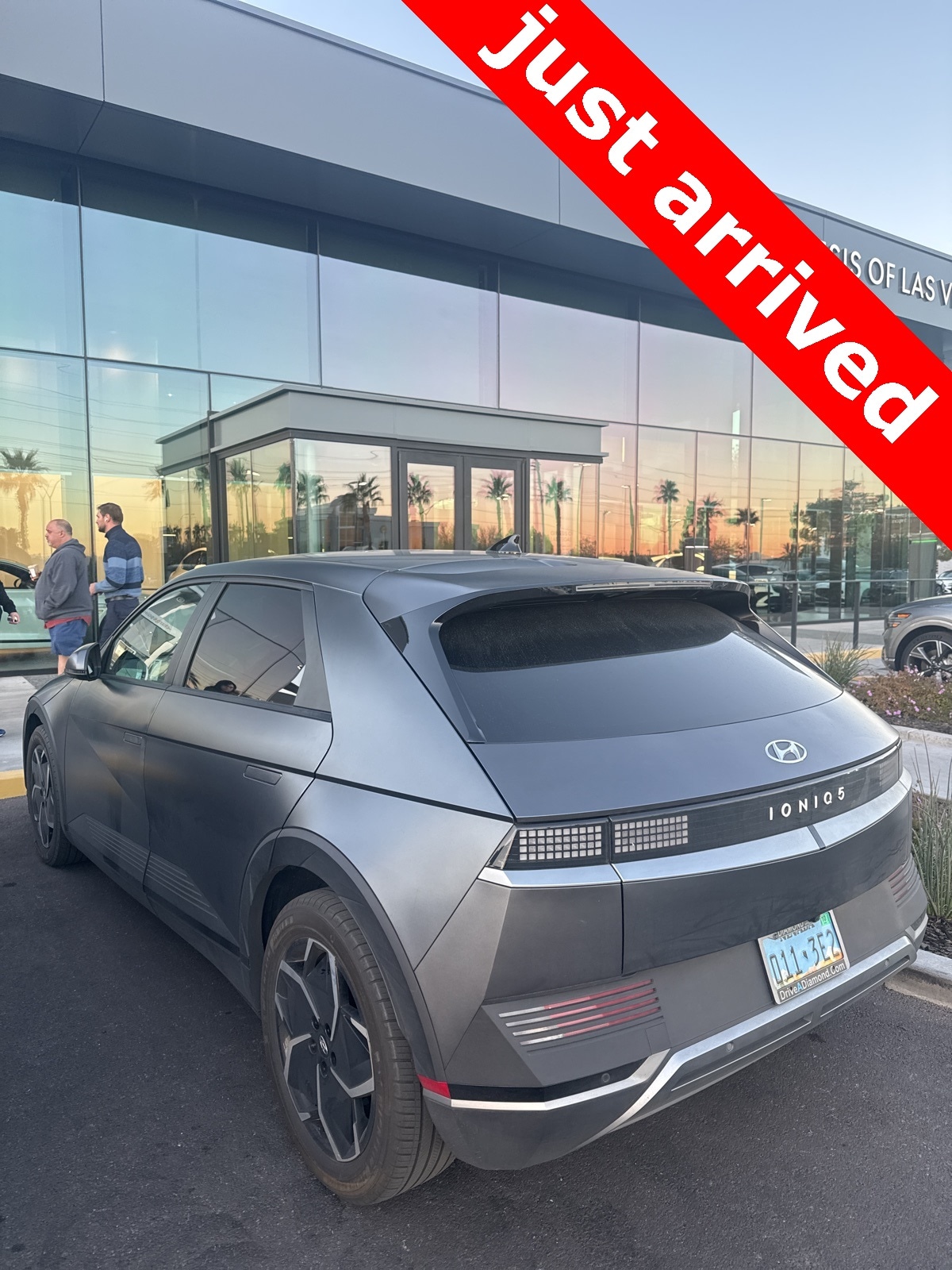 Thumbnail: 2023 Hyundai Ioniq 5 - 6