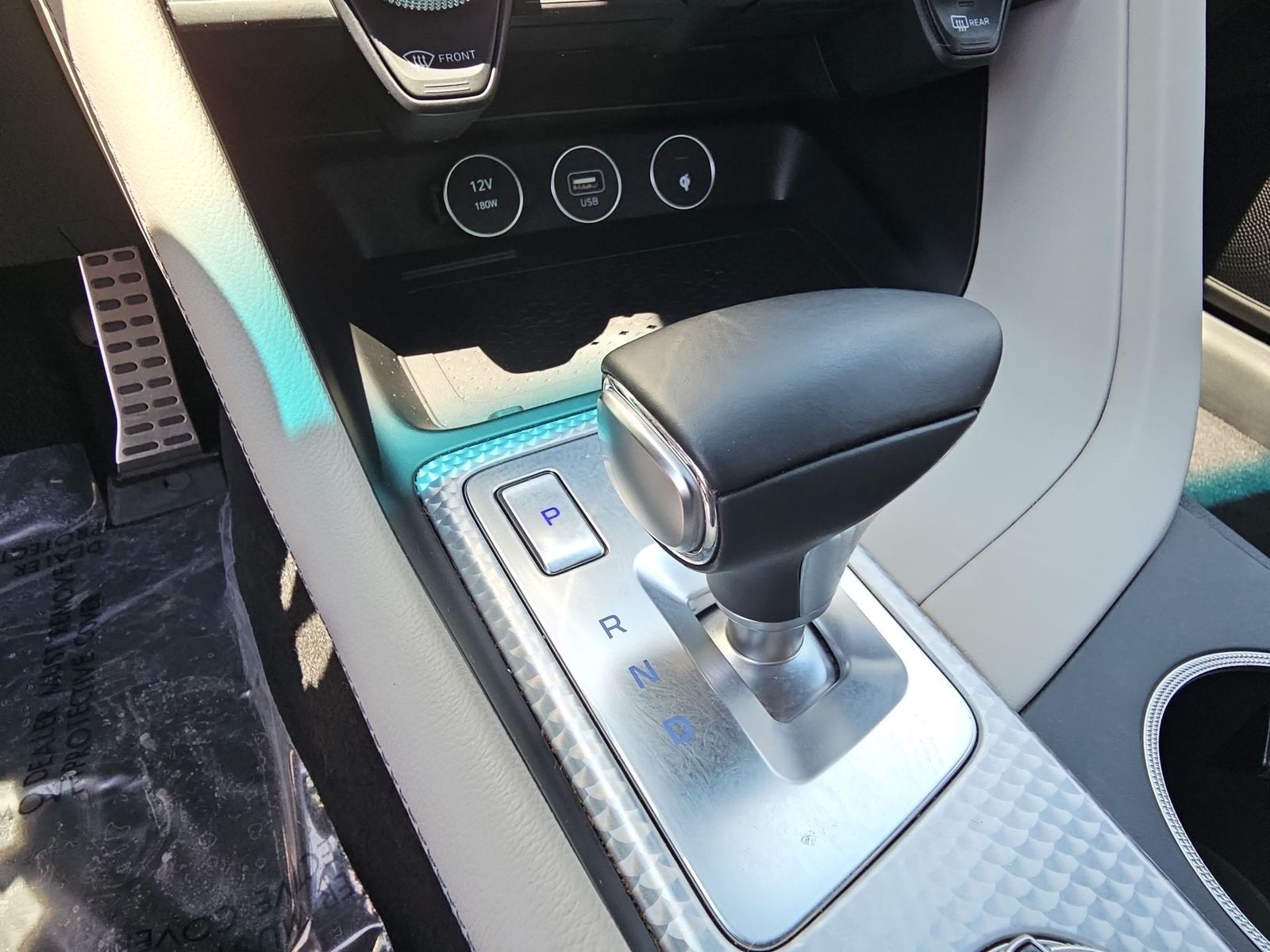 Thumbnail: 2022 Genesis G70 - 22