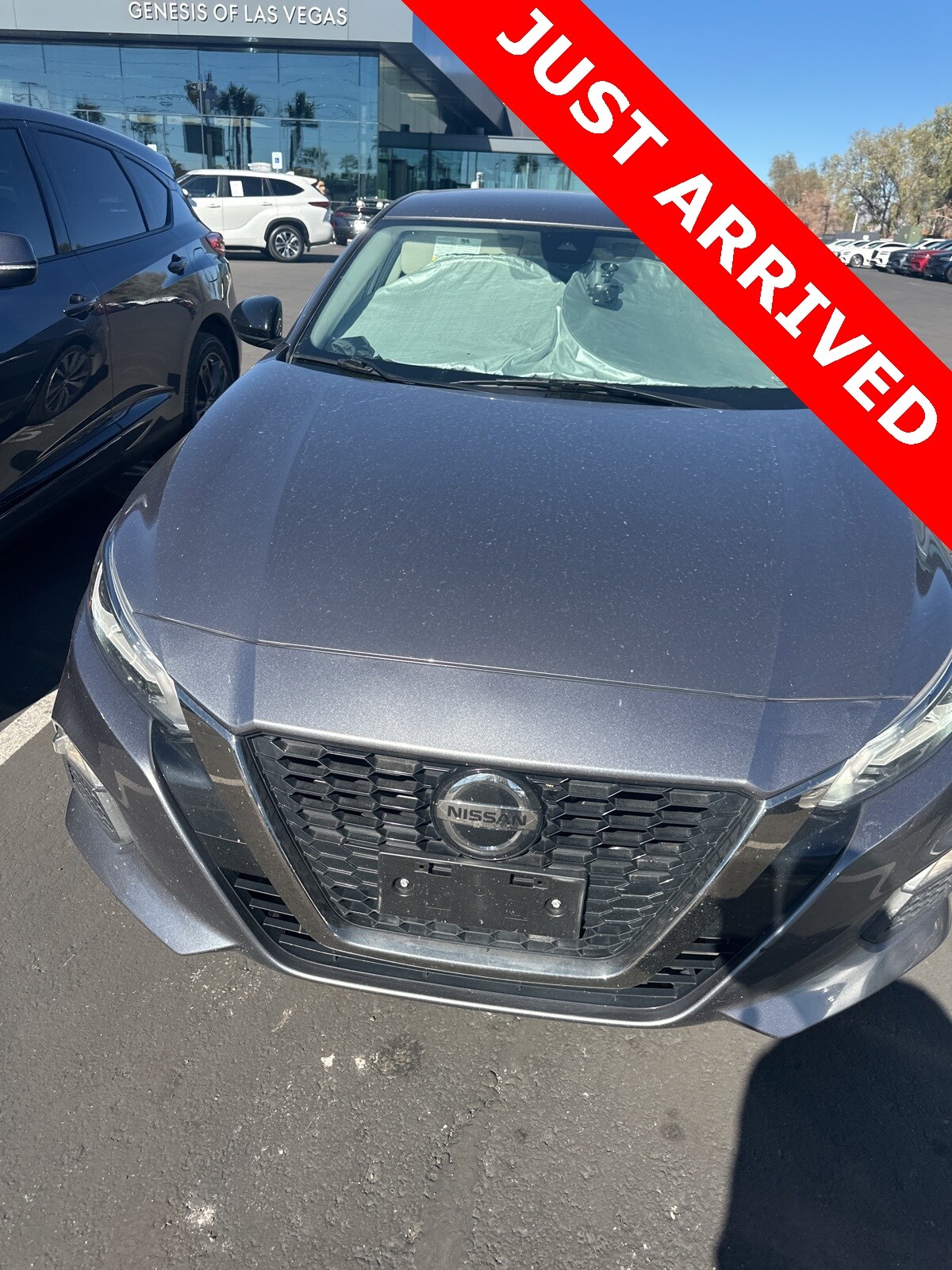 2022 Nissan Altima 2.5 SR photo 2