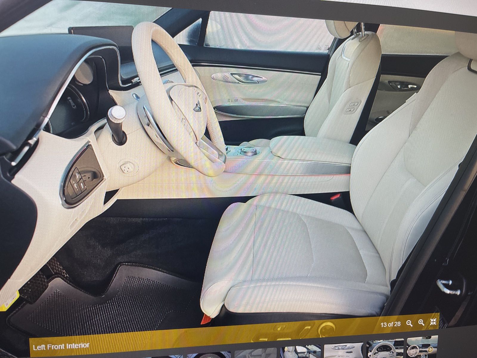 Thumbnail: 2025 Genesis GV70 - 9