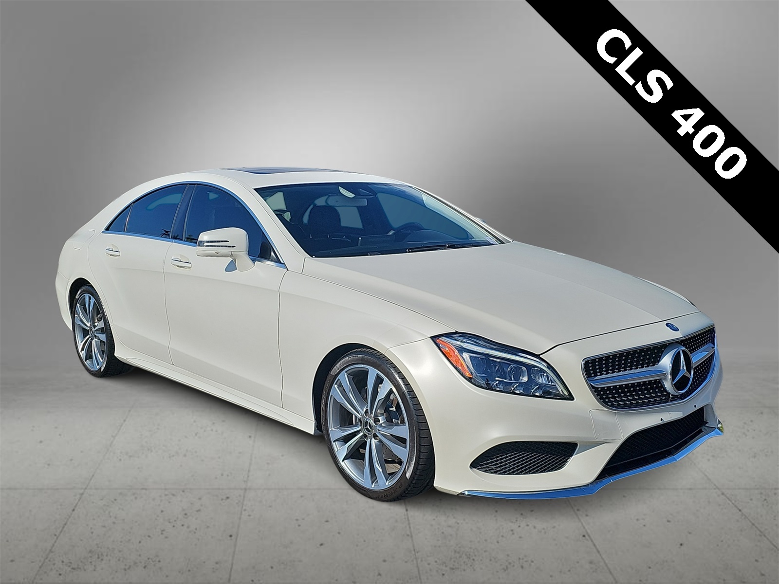 Thumbnail: 2016 Mercedes-Benz CLS - 2