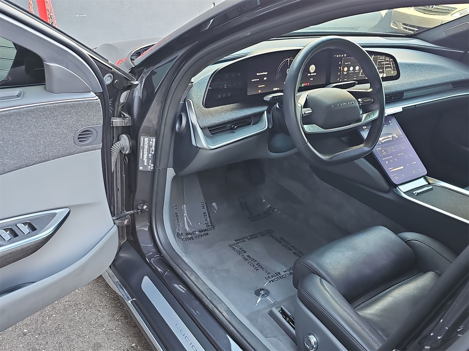 Thumbnail: 2024 Lucid Air - 10