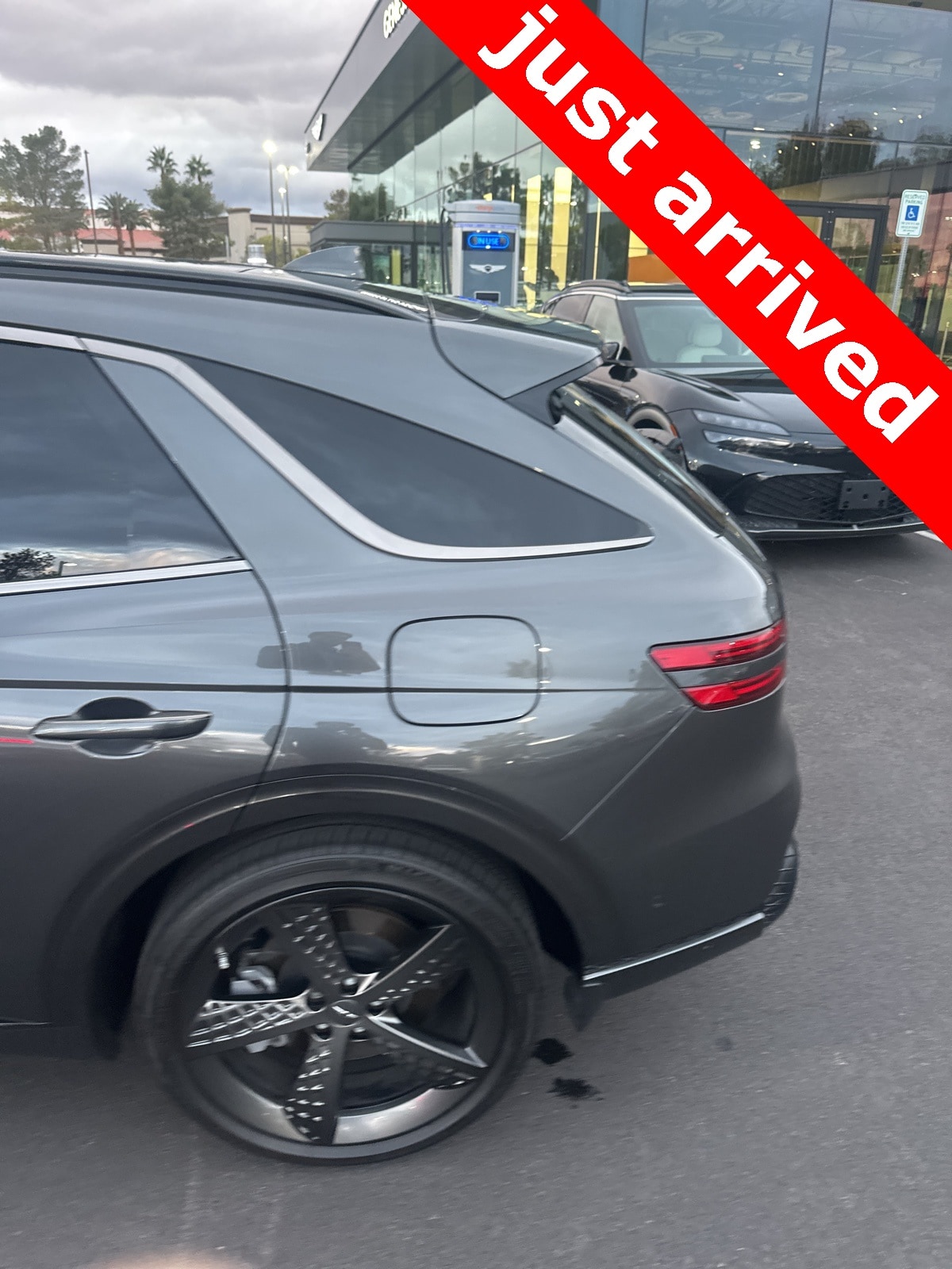 Thumbnail: 2024 Genesis GV70 - 5