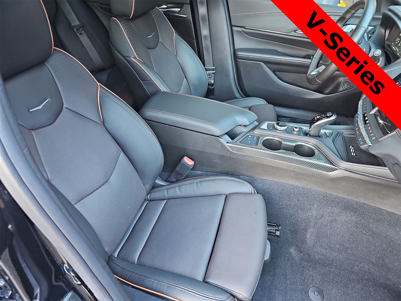 Thumbnail: 2024 Cadillac CT4 - 18