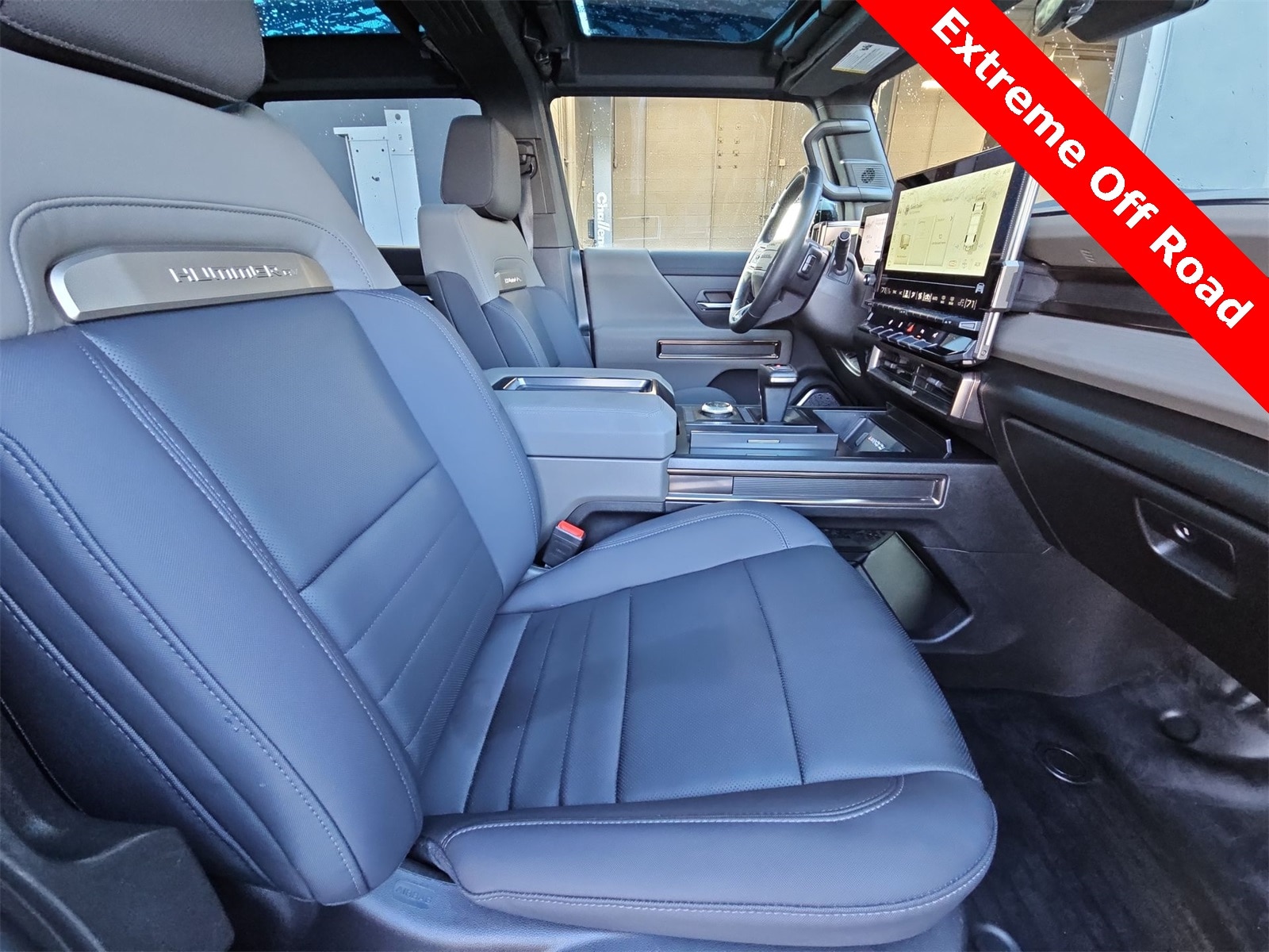 Thumbnail: 2024 GMC Hummer EV - 18