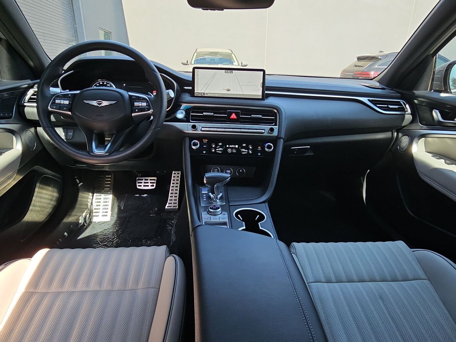 Thumbnail: 2025 Genesis G70 - 15