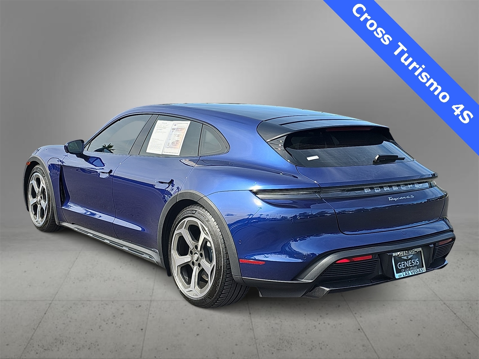 Thumbnail: 2023 Porsche Taycan - 6