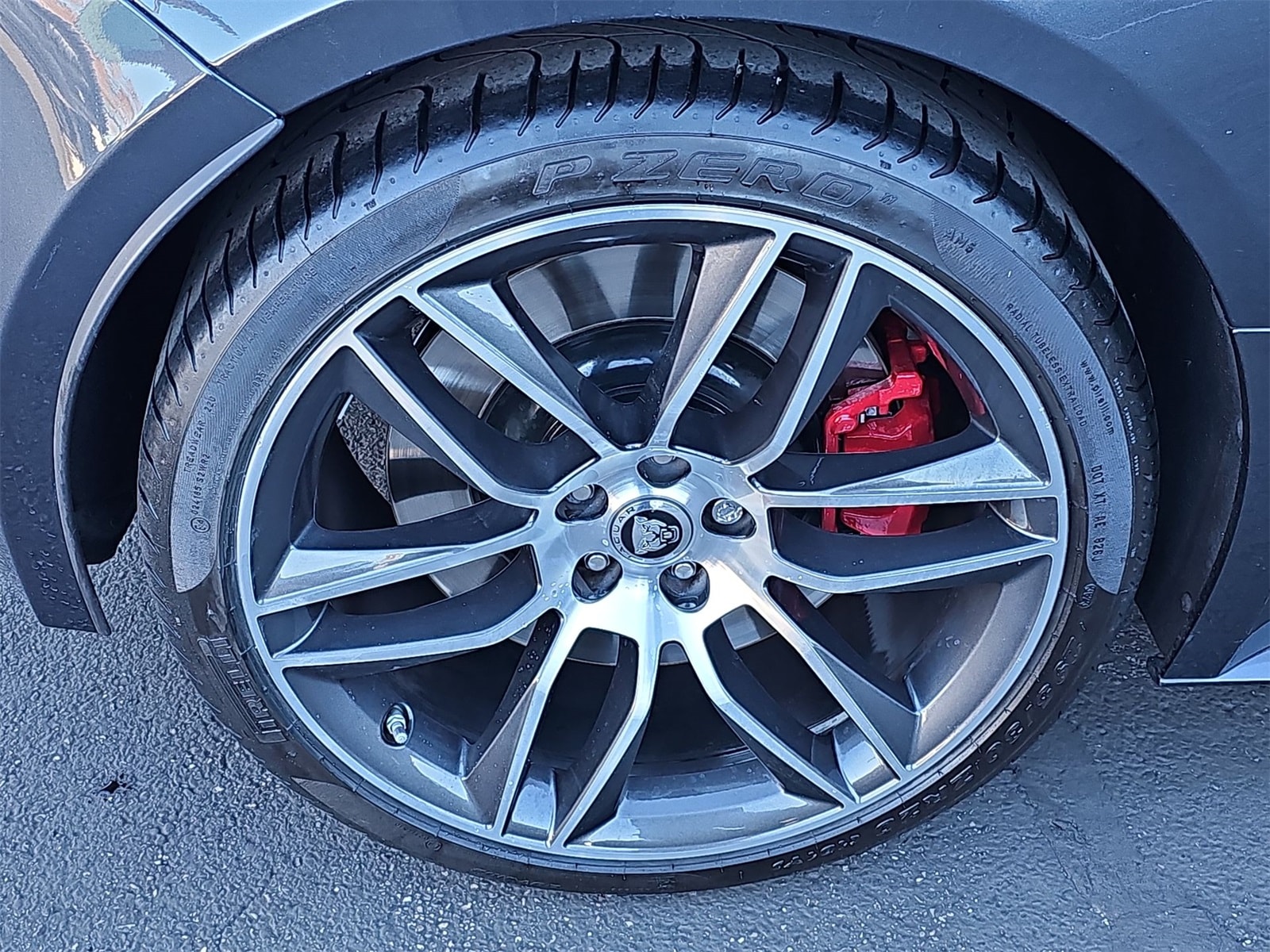 Thumbnail: 2024 Jaguar F-Type - 12