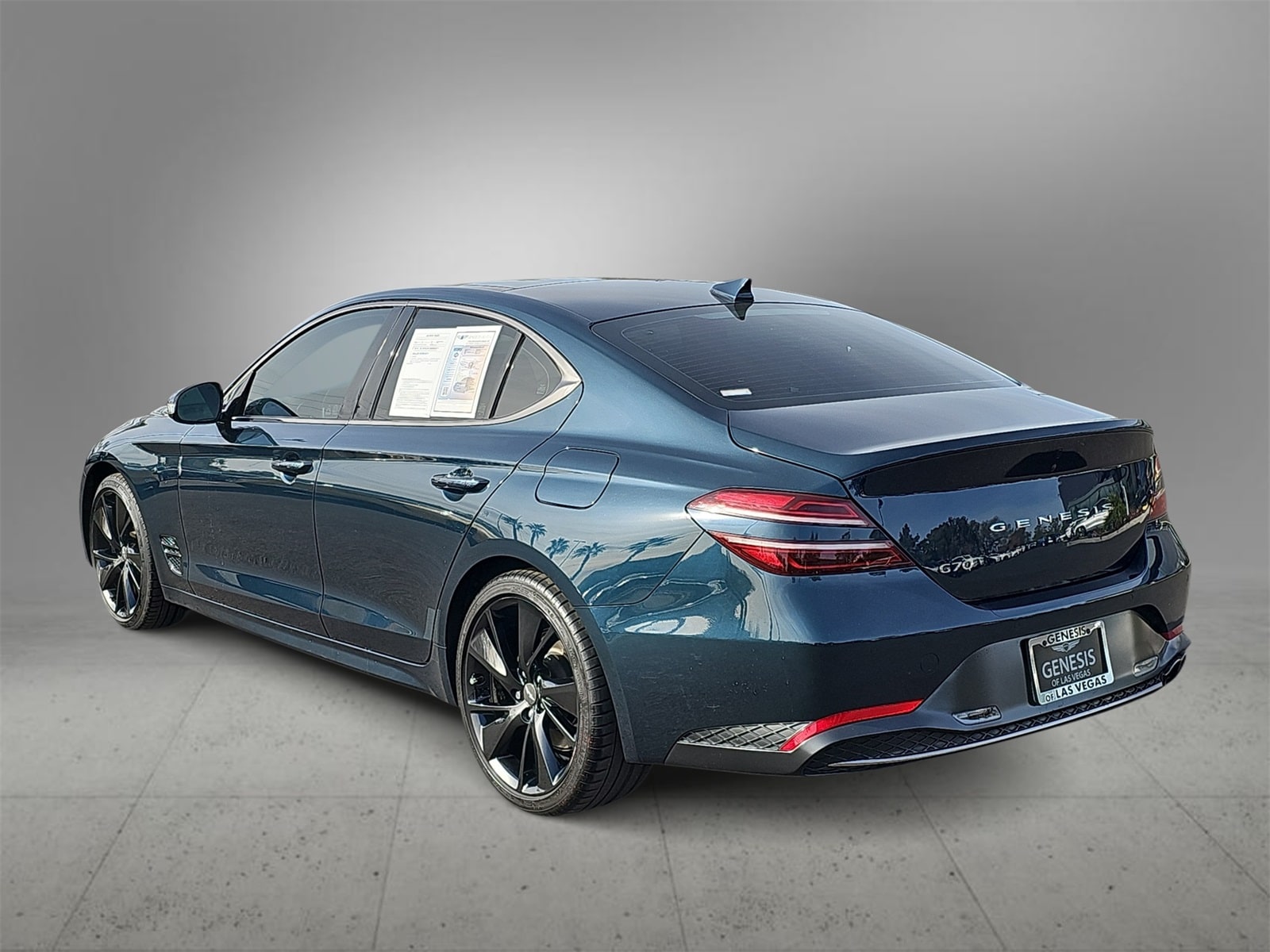 Thumbnail: 2023 Genesis G70 - 6