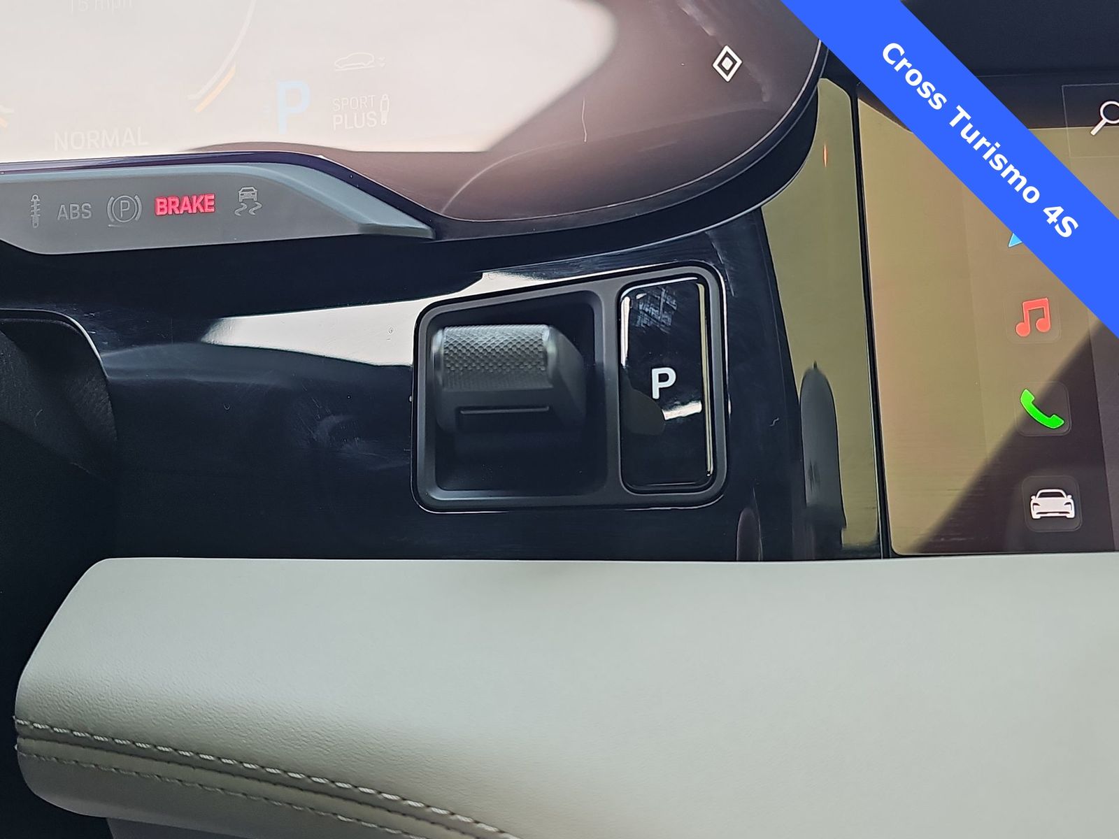 Thumbnail: 2023 Porsche Taycan - 20